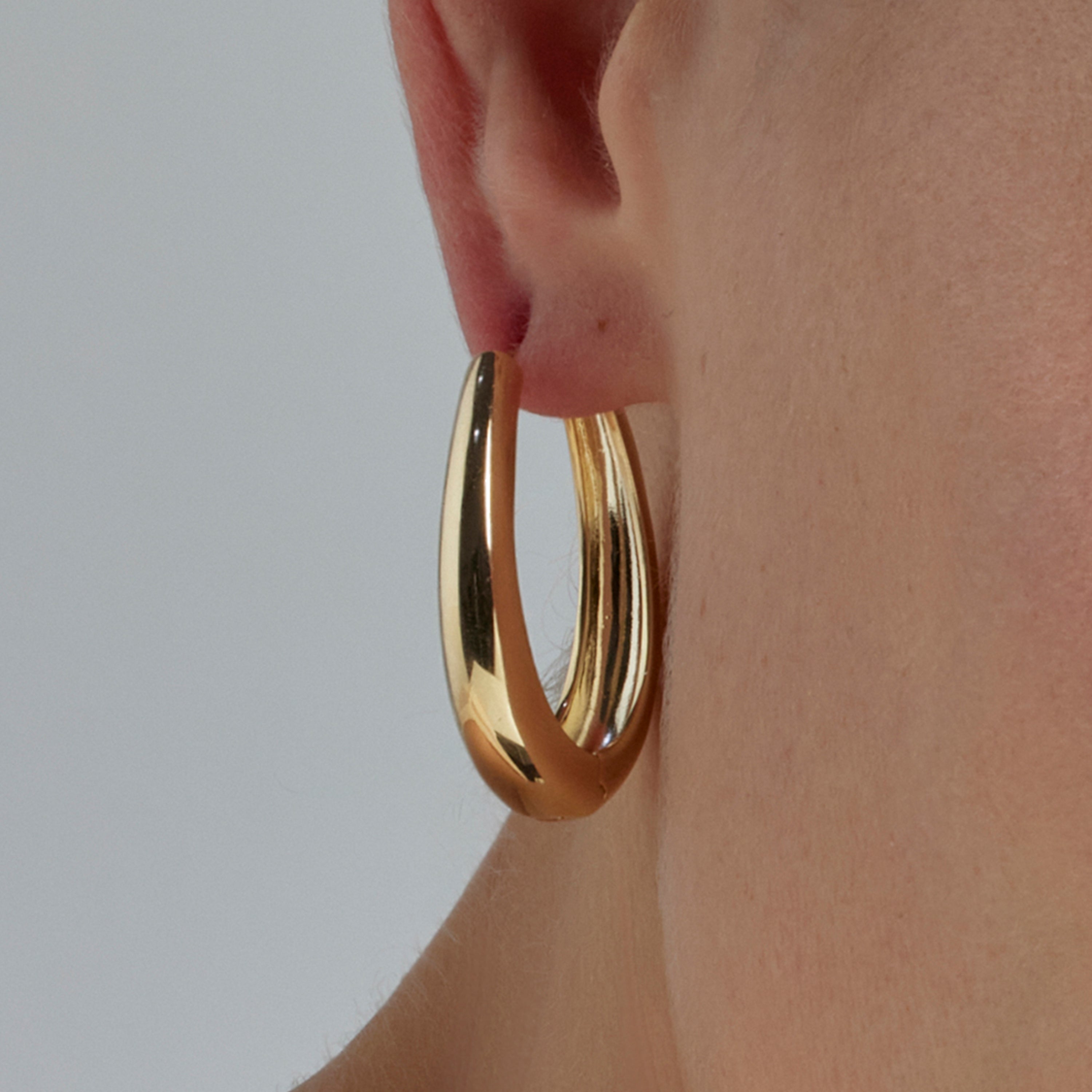 Boucles d'oreilles de 31mm de diamètre finition Or Jaune 18K - Aima