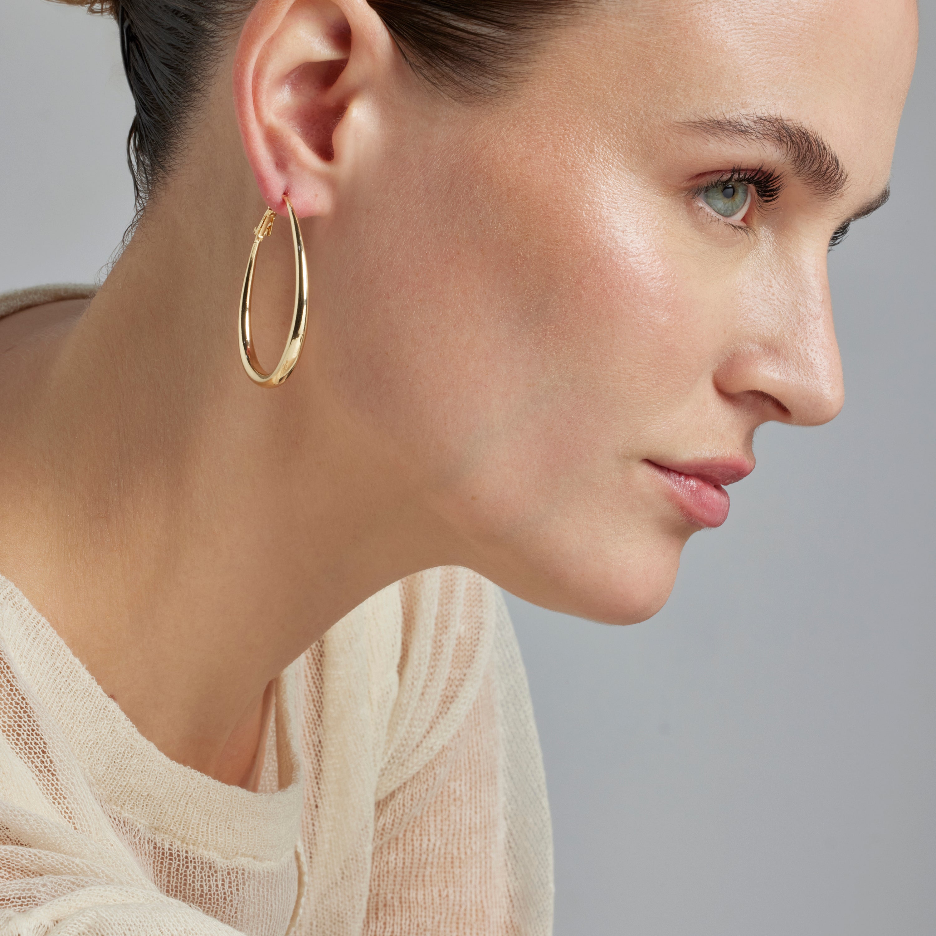 Pendientes de 47mm de diámetro acabado Oro Amarillo 18K - Axeir