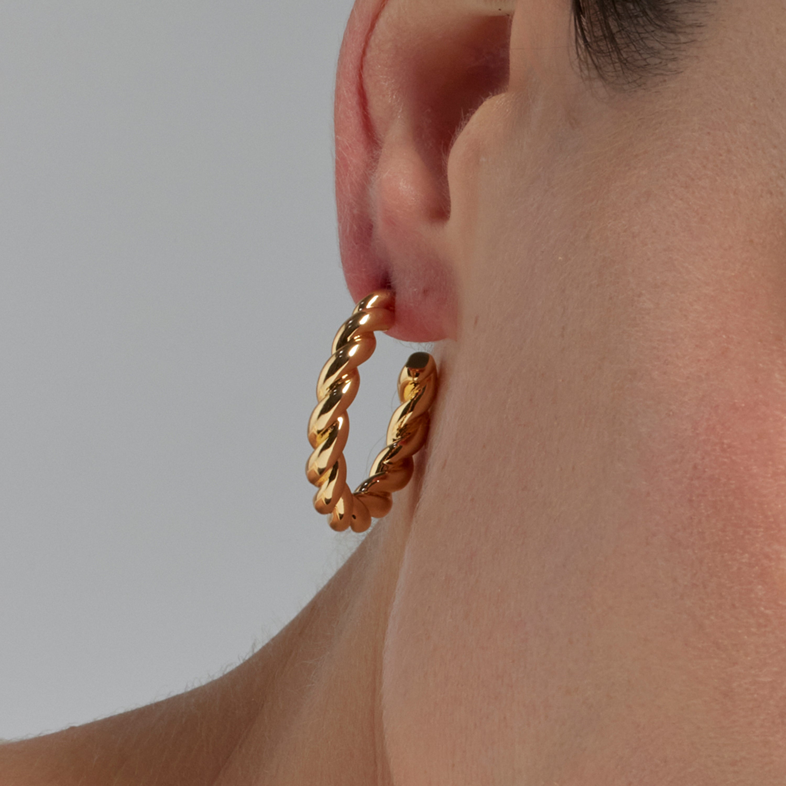 Boucles d'oreilles de 30mm de diamètre finition Or Jaune 18K - Imcaki