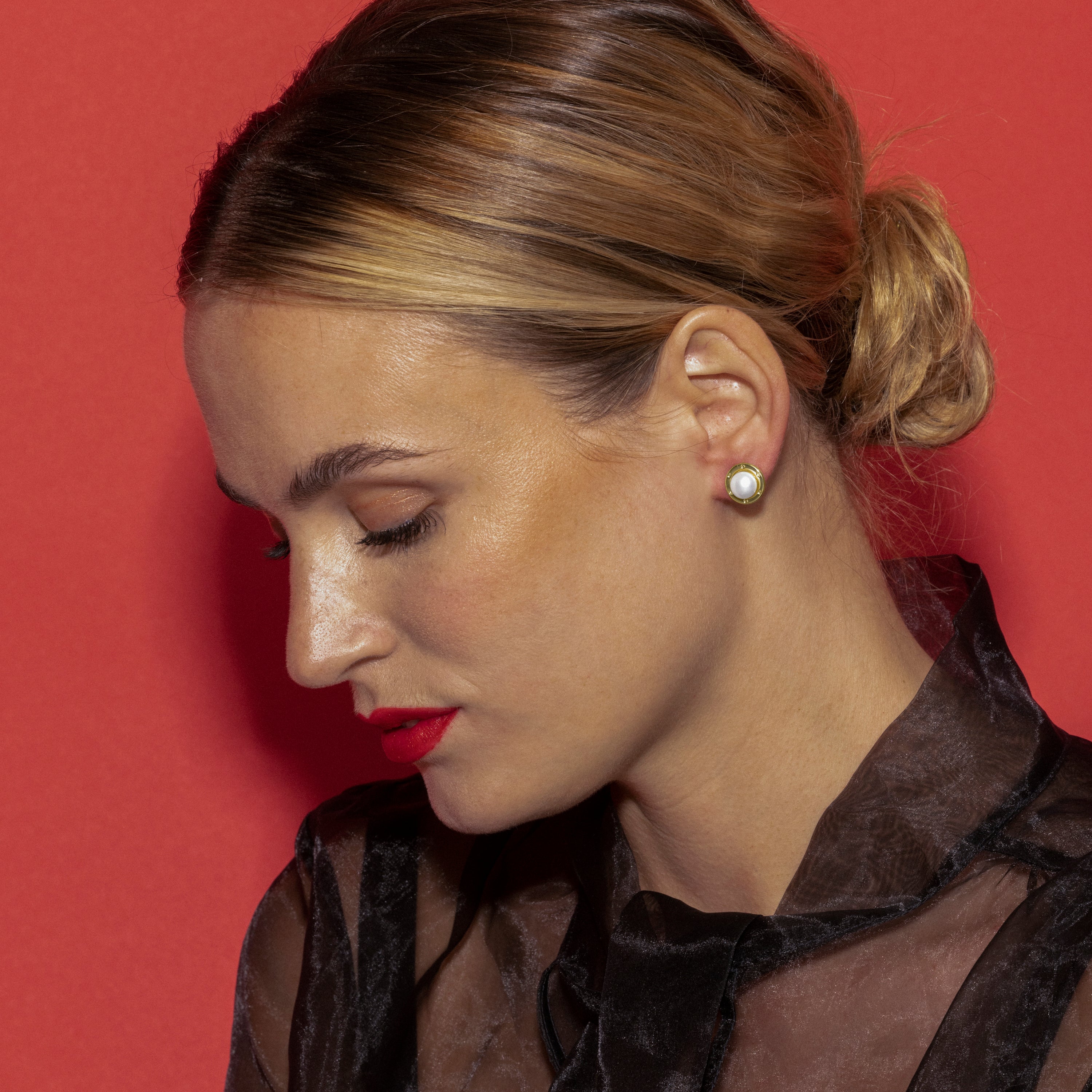 Orecchini con Perla Bianca finitura oro 18k - Ciada