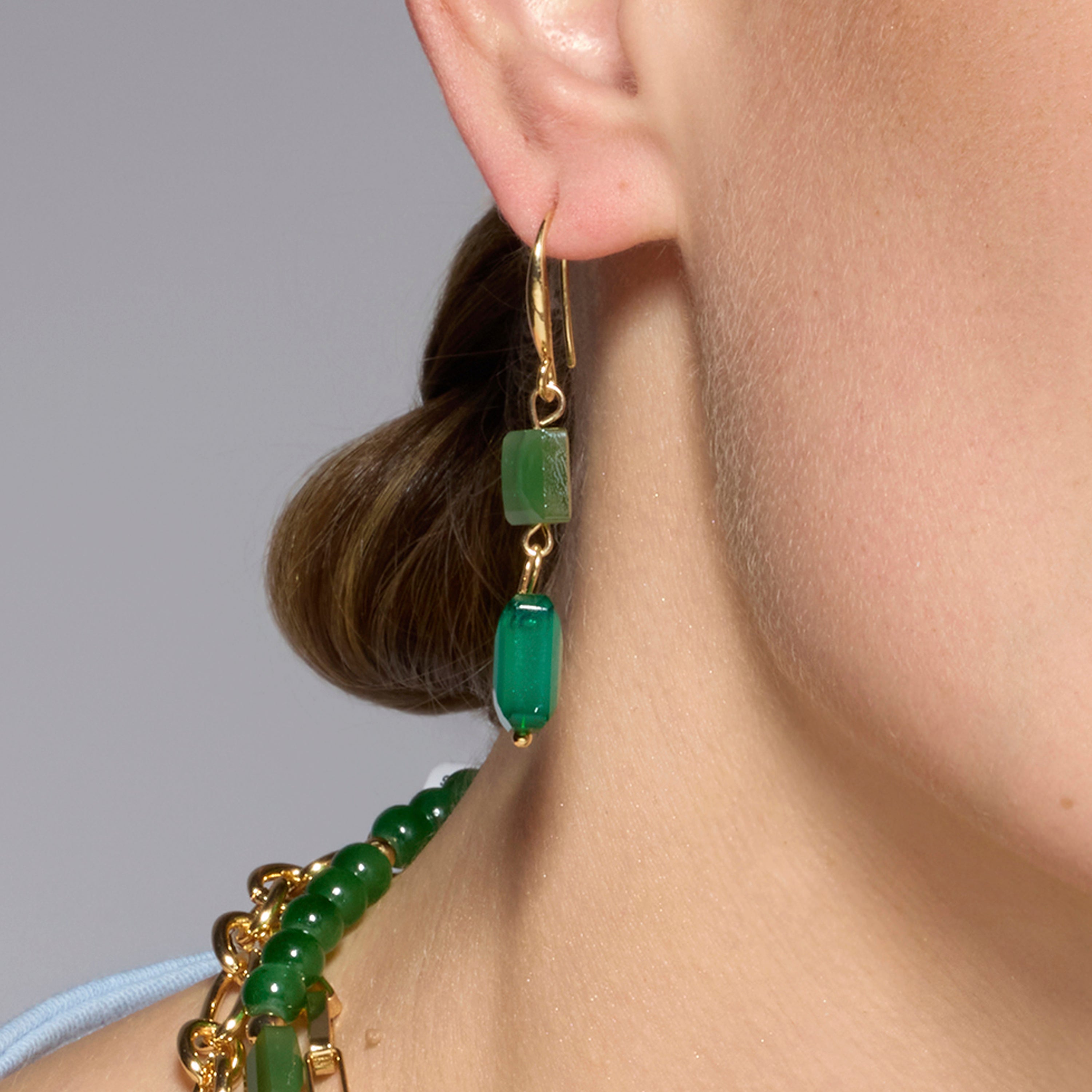 18k Yellow Gold Finish Earrings and Green Crystal - Yasba