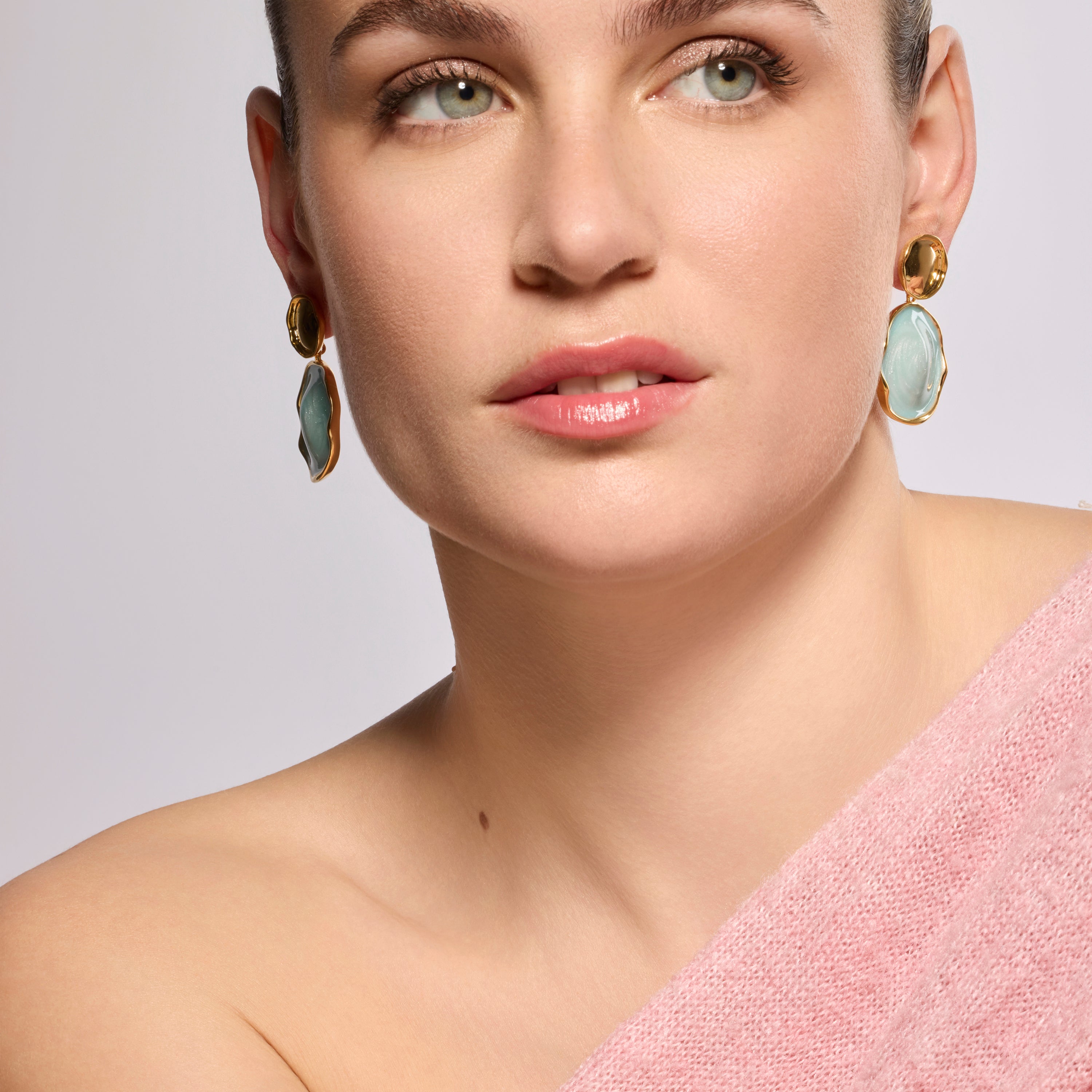Talorzi Ohrringe mit blauem Lack und 18k Gelbgold-Finish