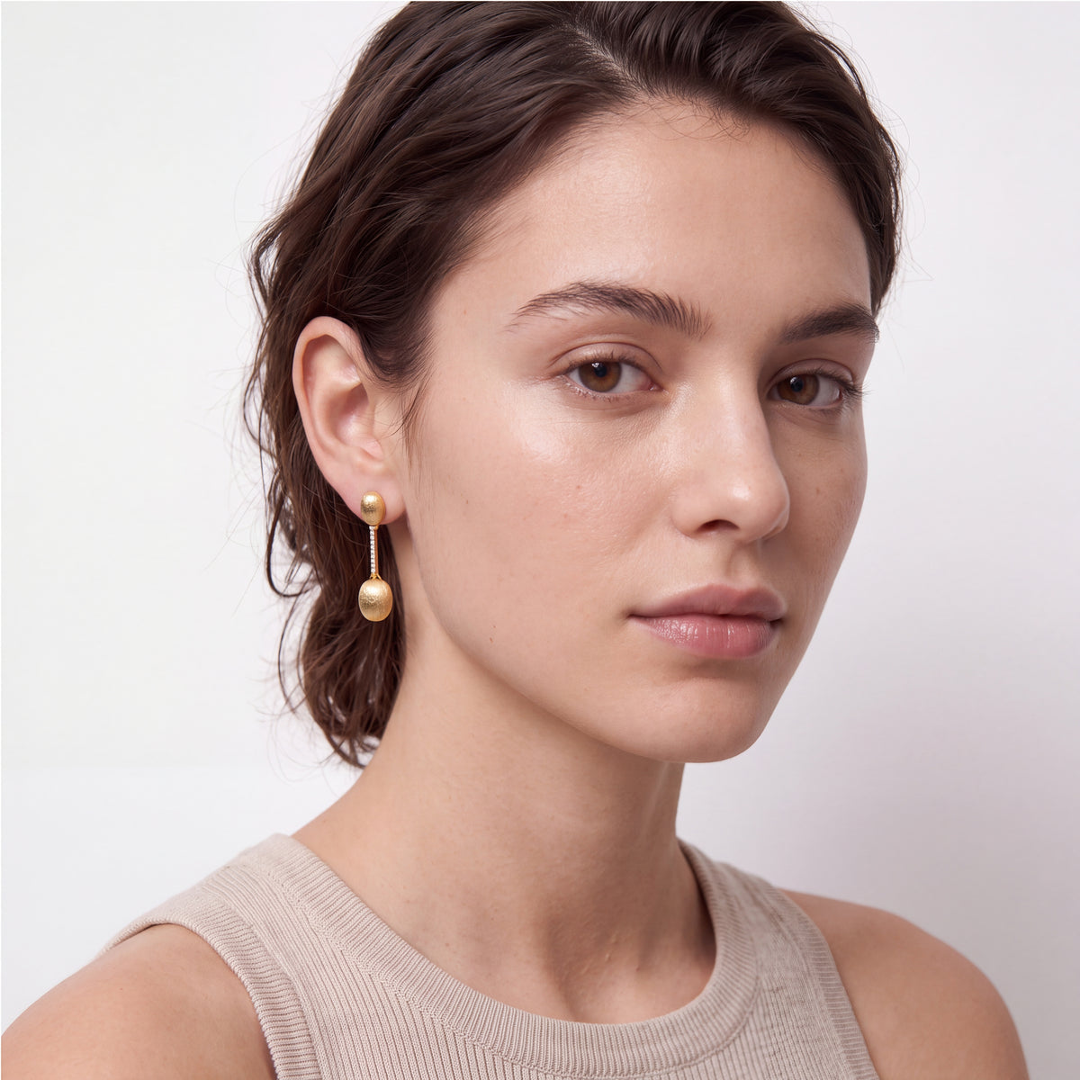 Pendientes acabado en oro amarillo de 18k - Dawa