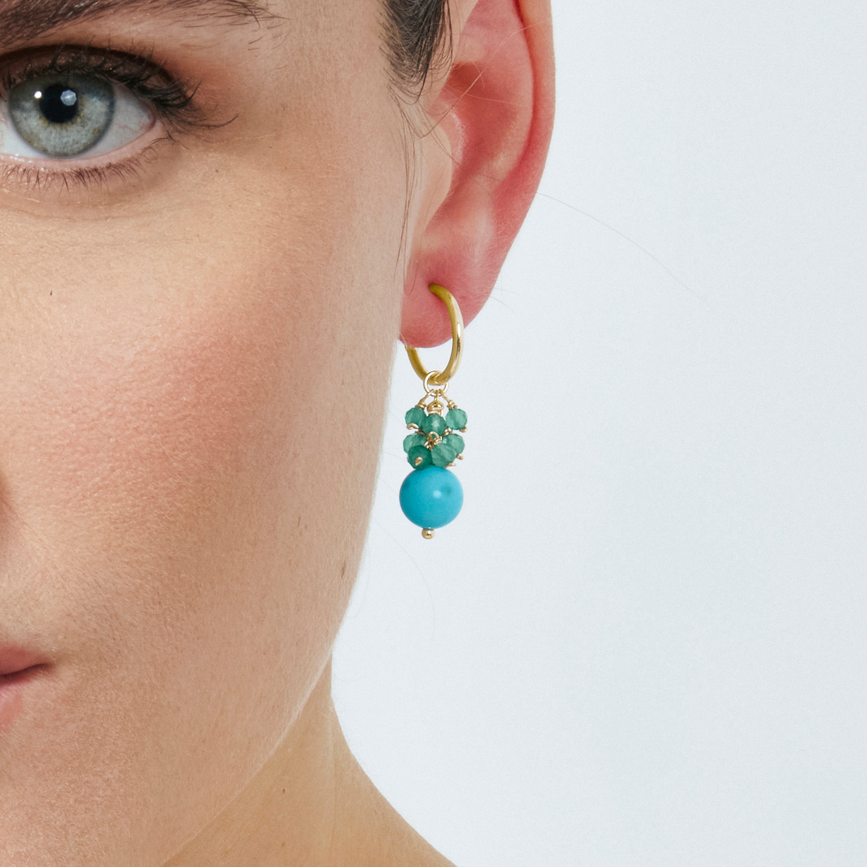 Pendientes de Turquesa acabado en oro amarillo de 18k - Kangel