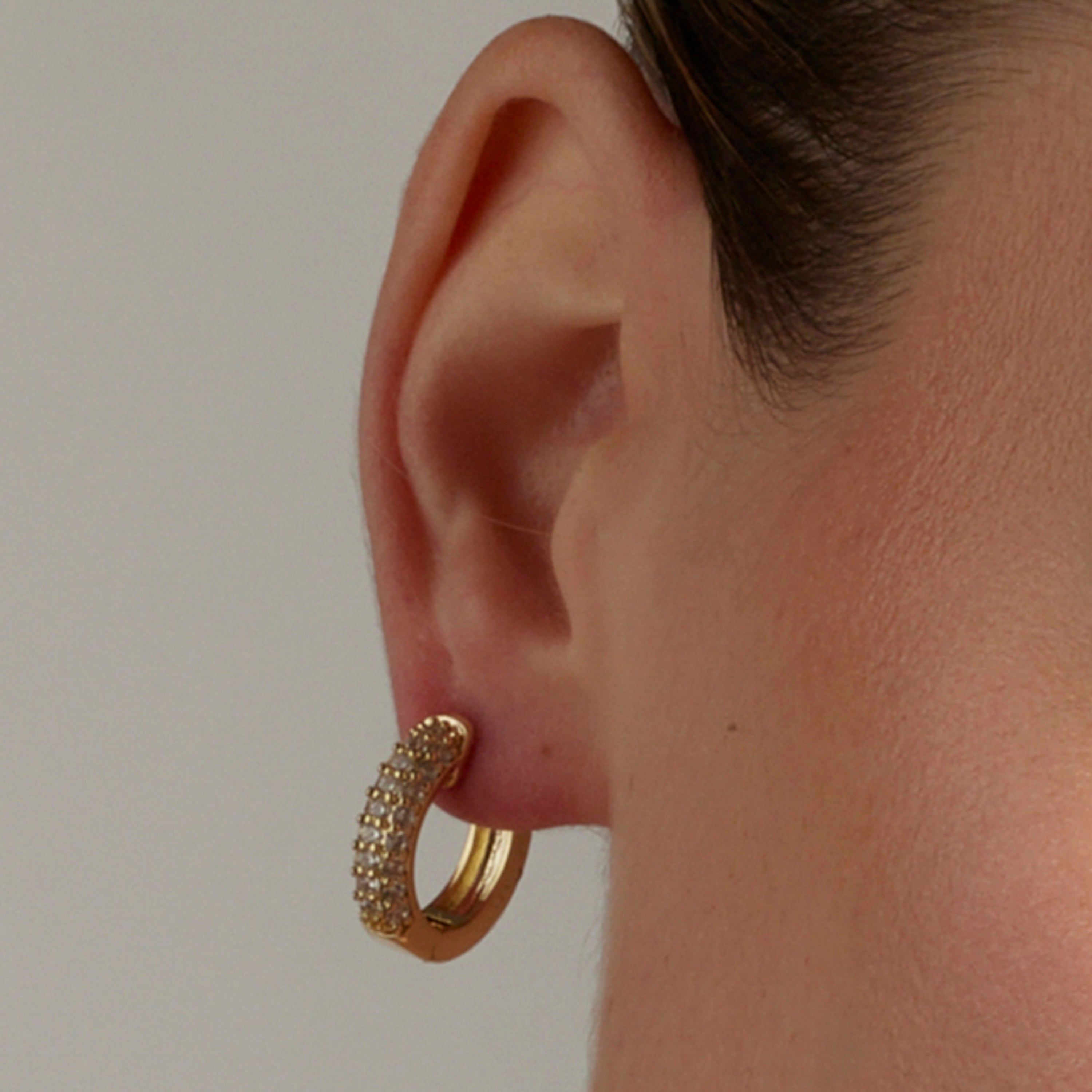 Pendientes de Circonita Brillante acabados en oro amarillo 18K - Rieli