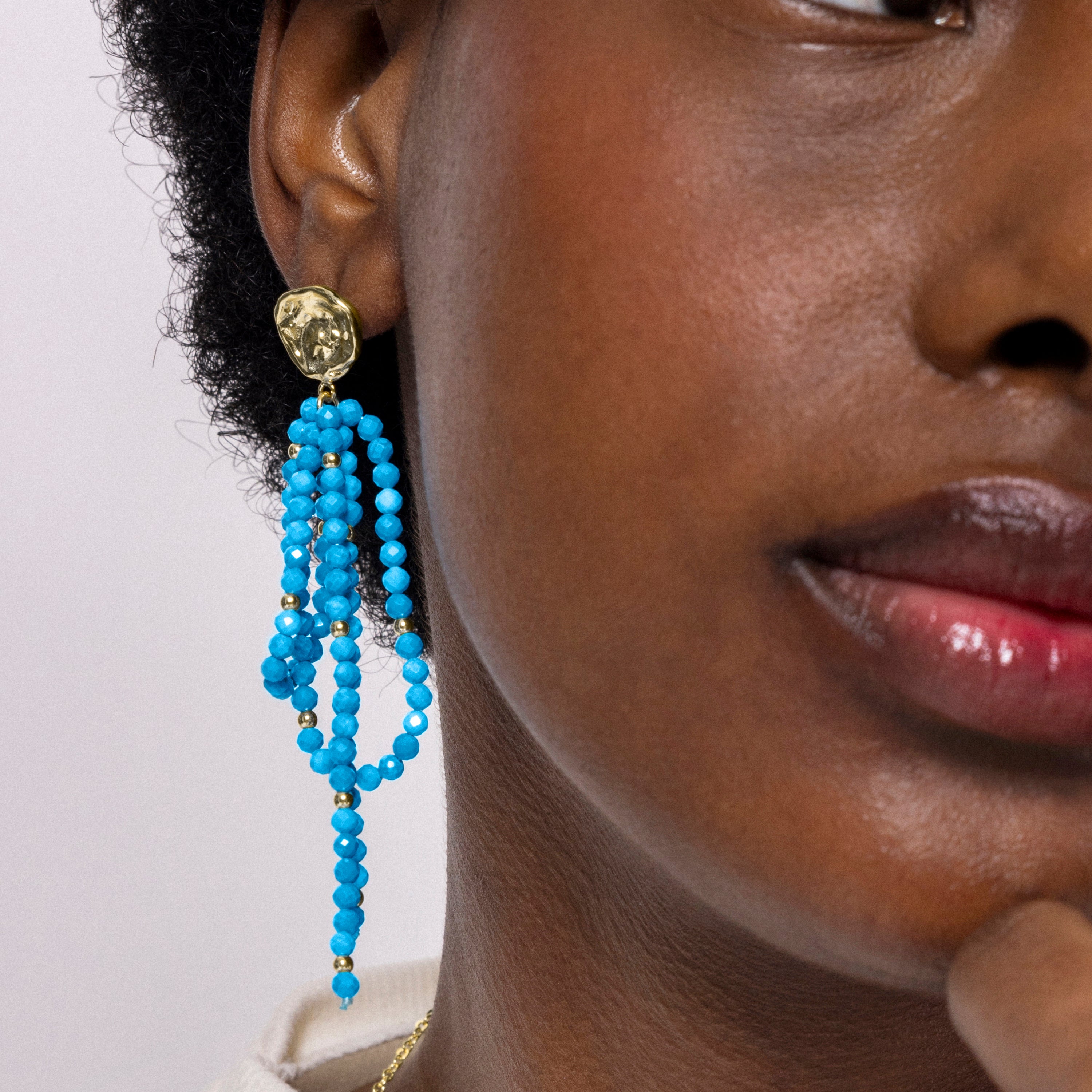 Turquoise earrings finished in 18K yellow gold - Fawya