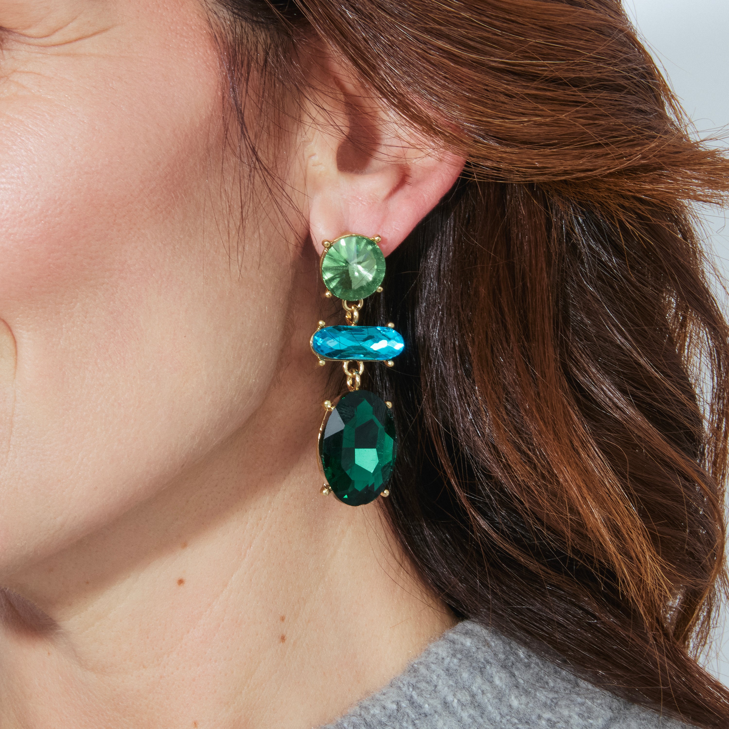 Boucles d'oreilles en cristal vert finies en or jaune 18K - Mekon