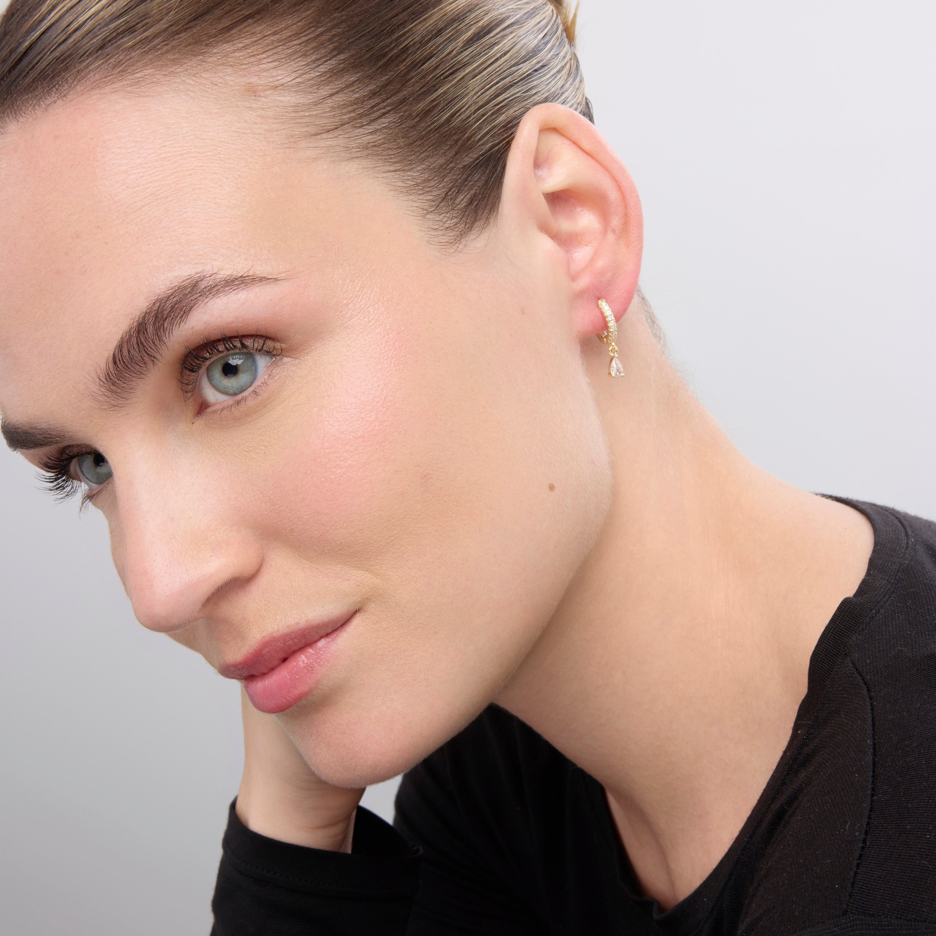 18k Yellow Gold Finished Earrings with Brilliant Zirconia - Laade