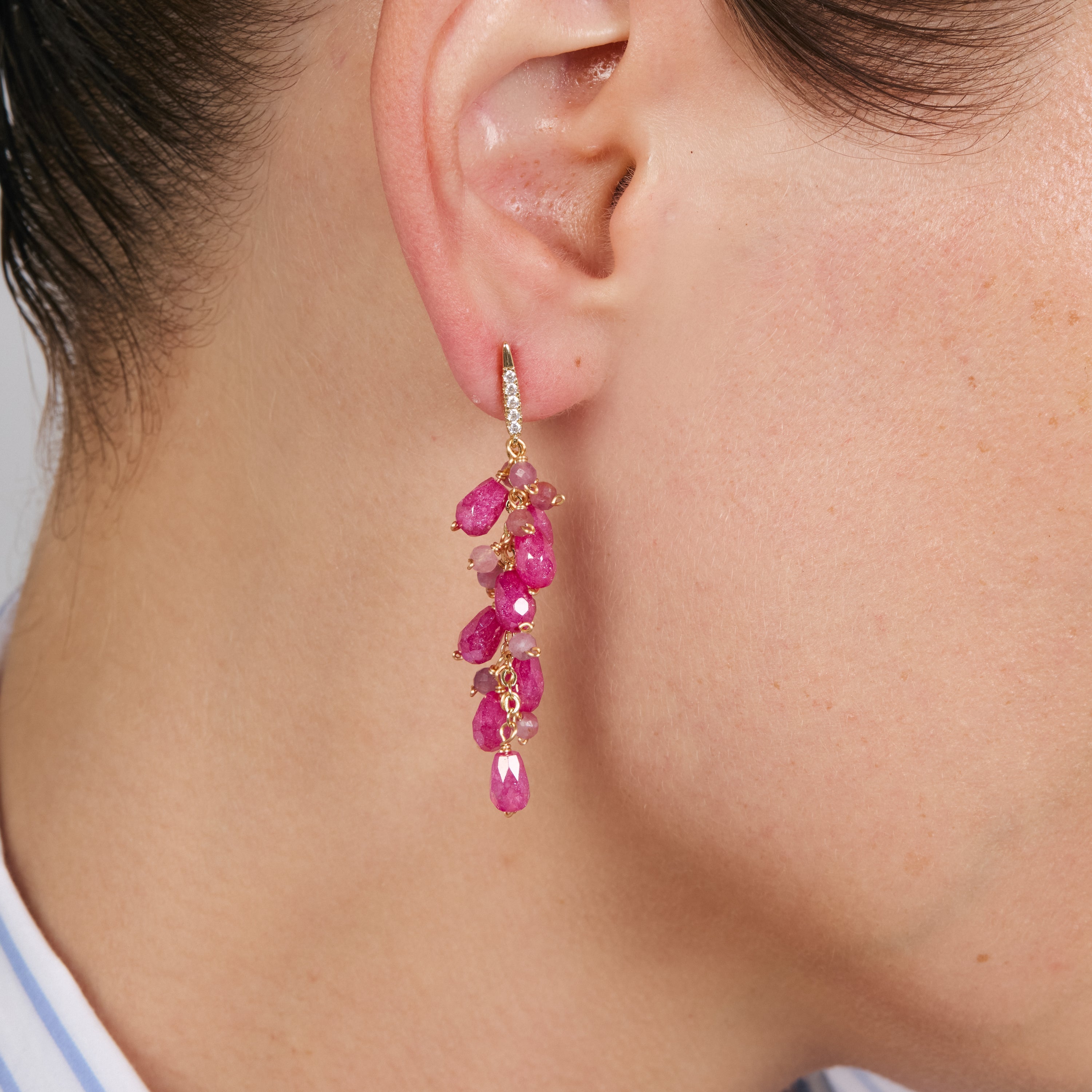 Pendientes de Circonita Rubí acabado en oro amarillo de 18k - Unma