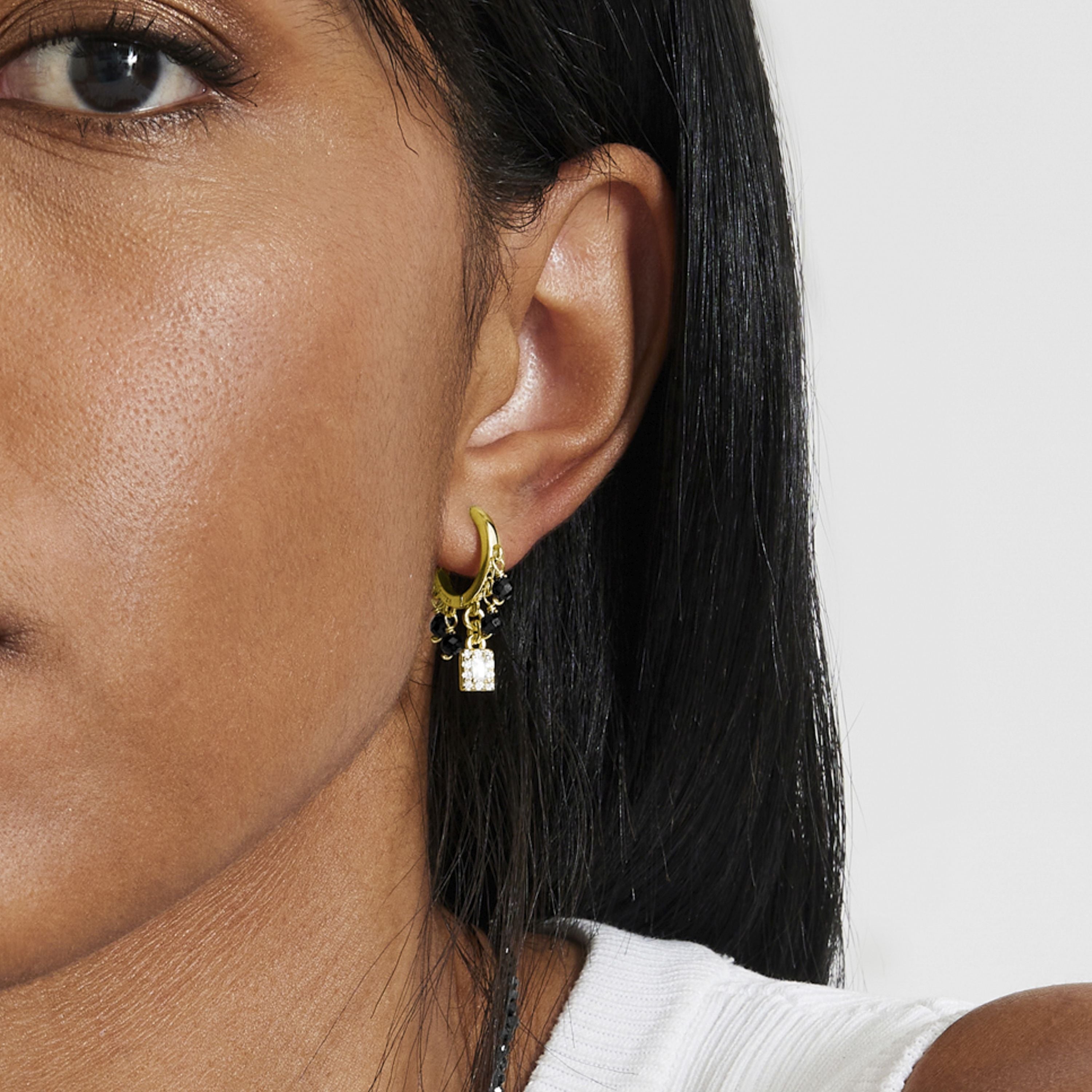 Black Agate Earrings finished in 18K yellow gold - Ordzun