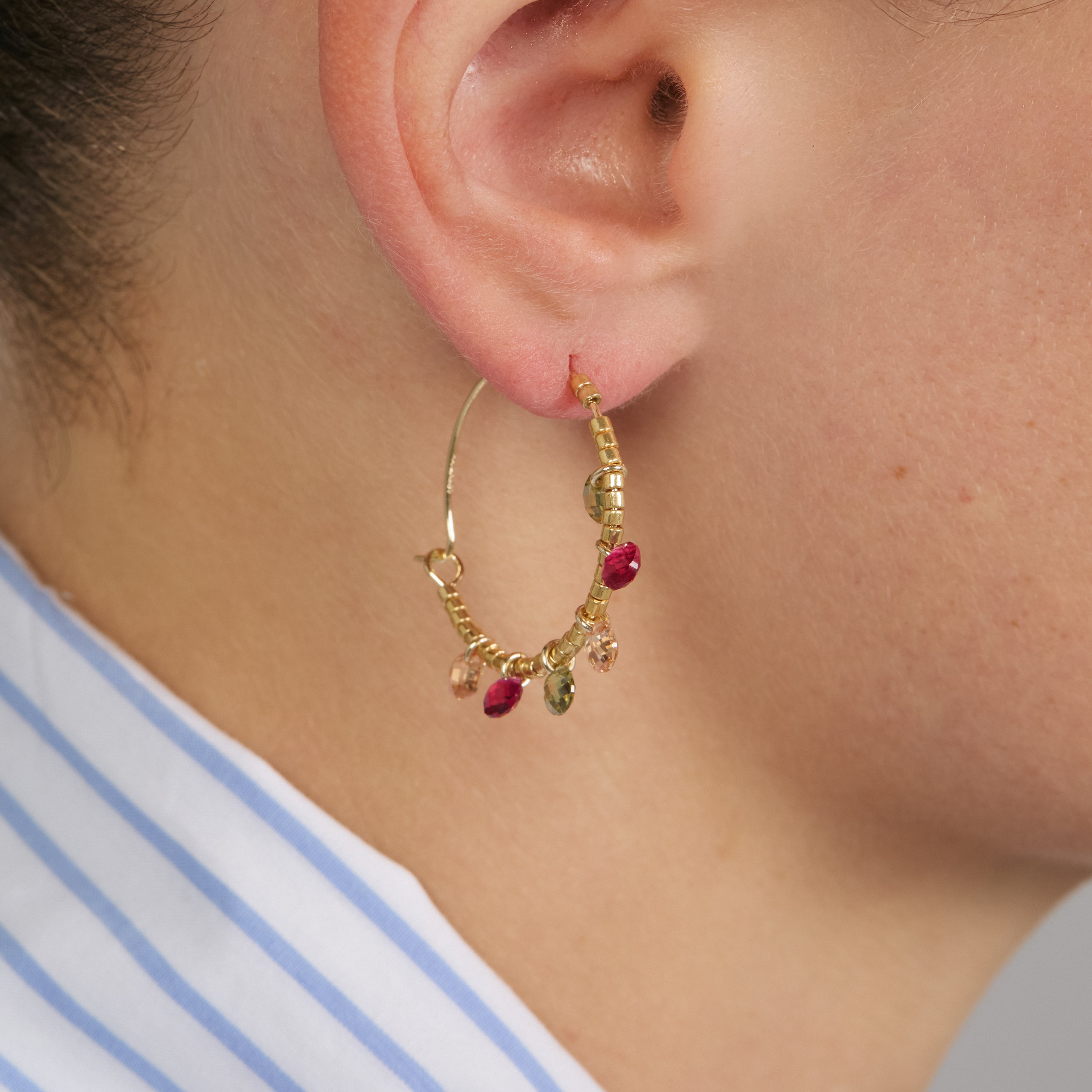 Pendientes de Circonita Multicolor acabado en oro amarillo de 18k - Chiuka