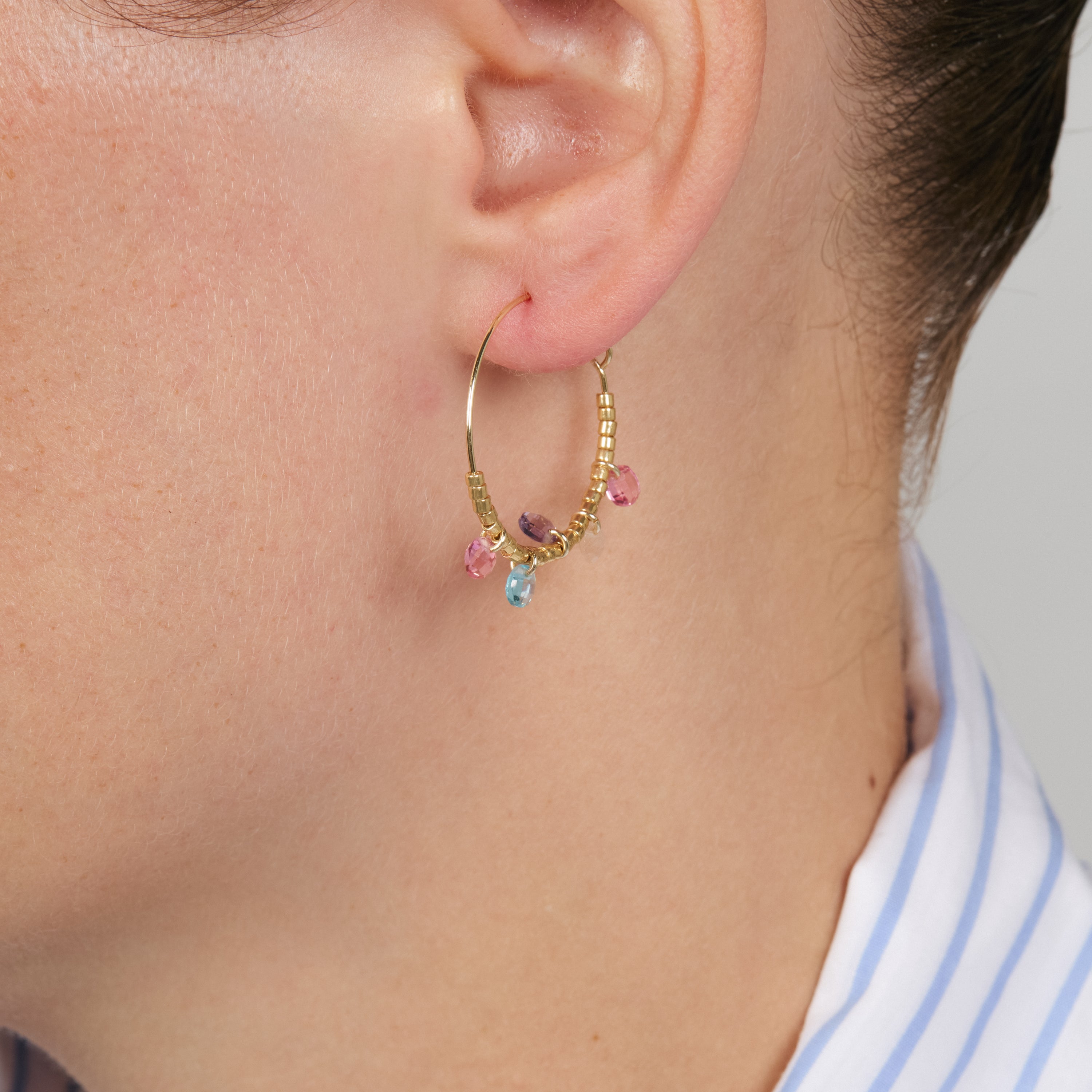 Pendientes de Circonita Multicolor acabado en oro amarillo de 18k - Chiuka
