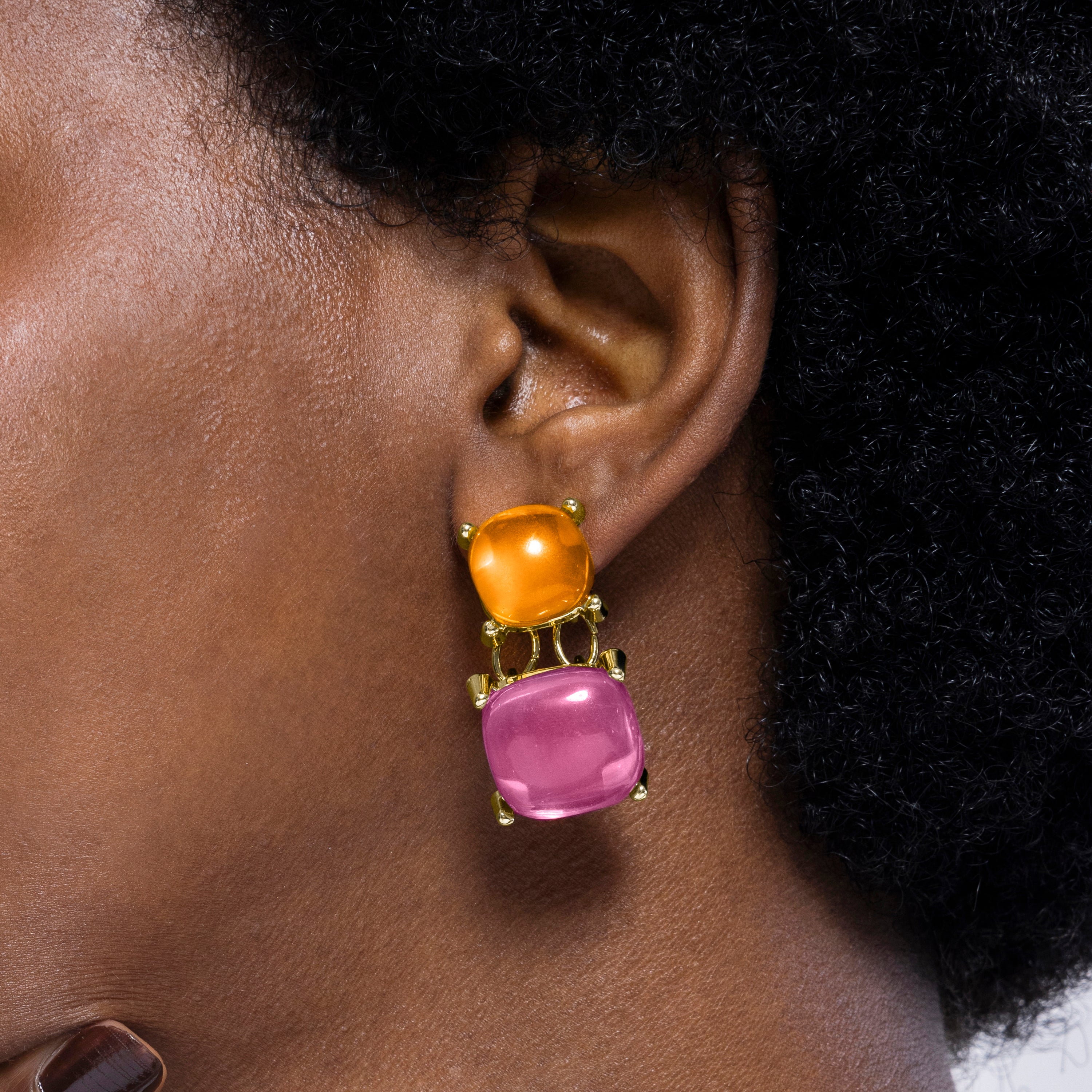 Brincos de Cristal Multicolor acabados em ouro amarelo 18K - Azara