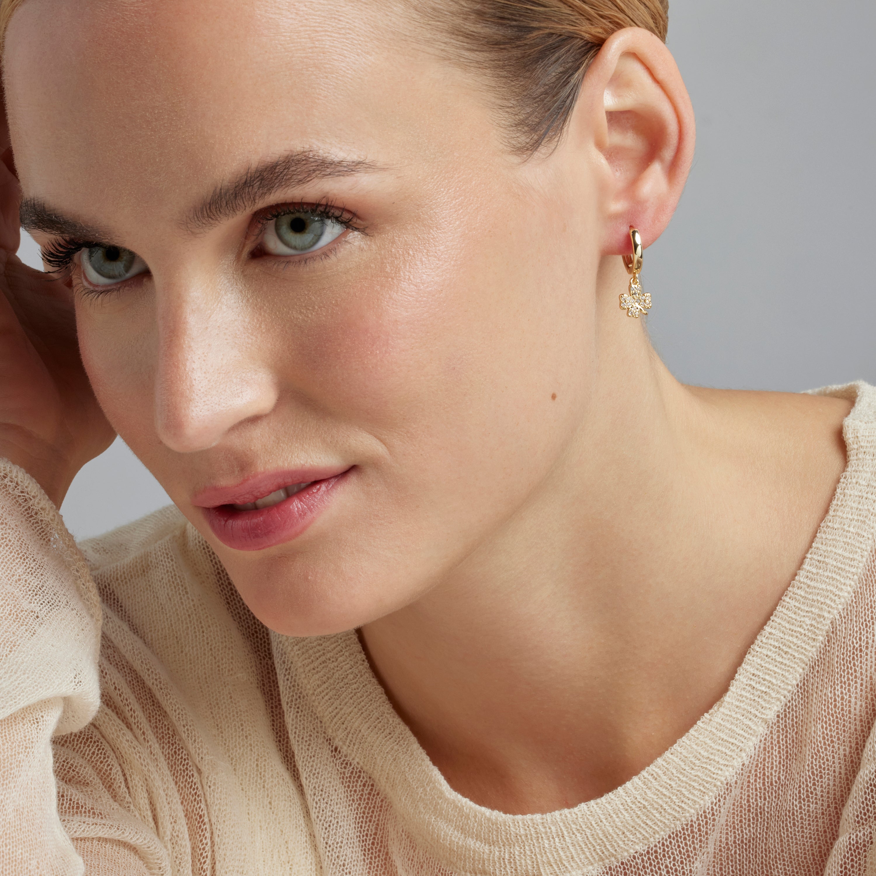 Pendientes de Circonita Brillante acabados en oro amarillo 18K - Josan