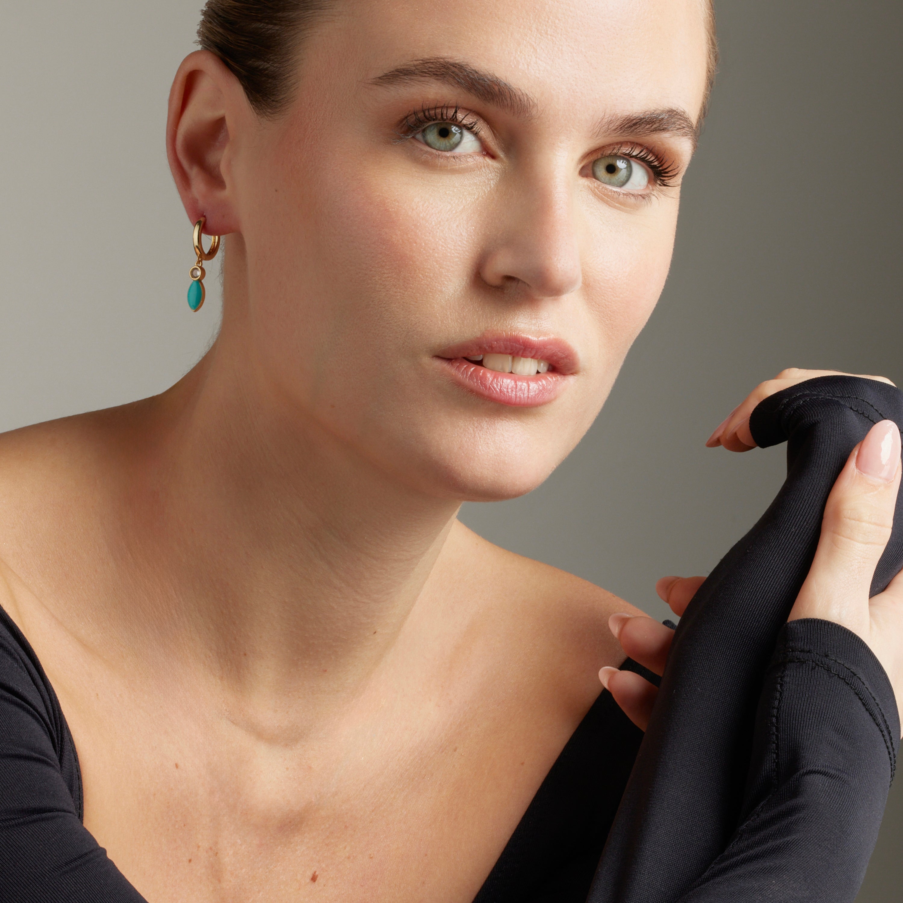 Orecchini in Zirconia Cubica finiti in oro giallo 18K - Rielo