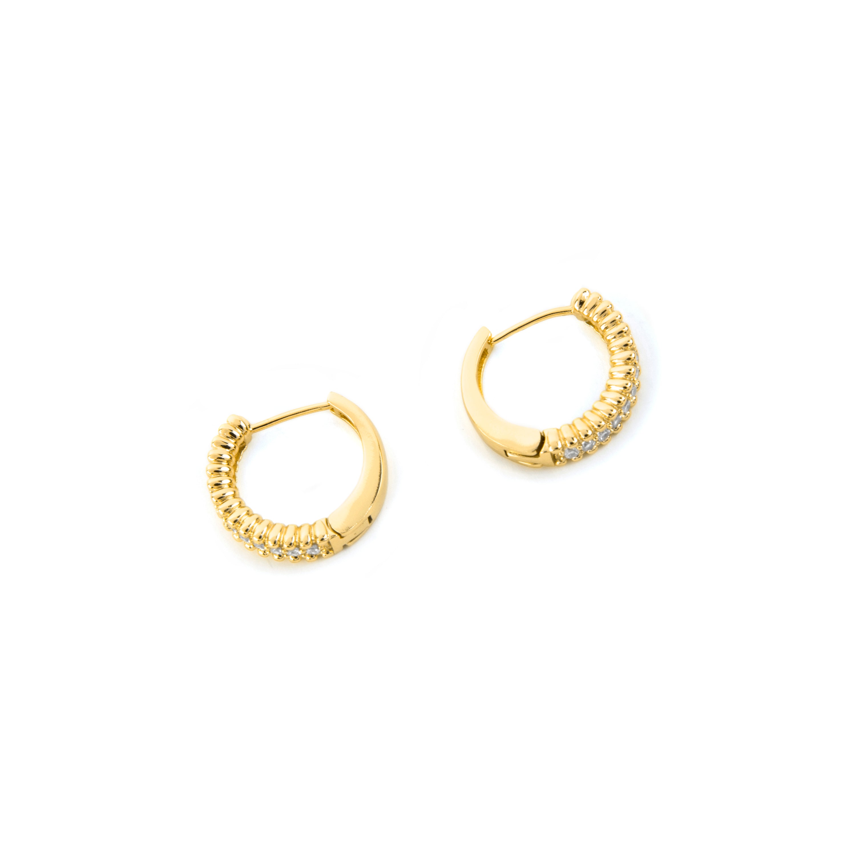 Brincos de 20mm de diâmetro com zircónia acabamento Ouro Amarelo 18k - Makang