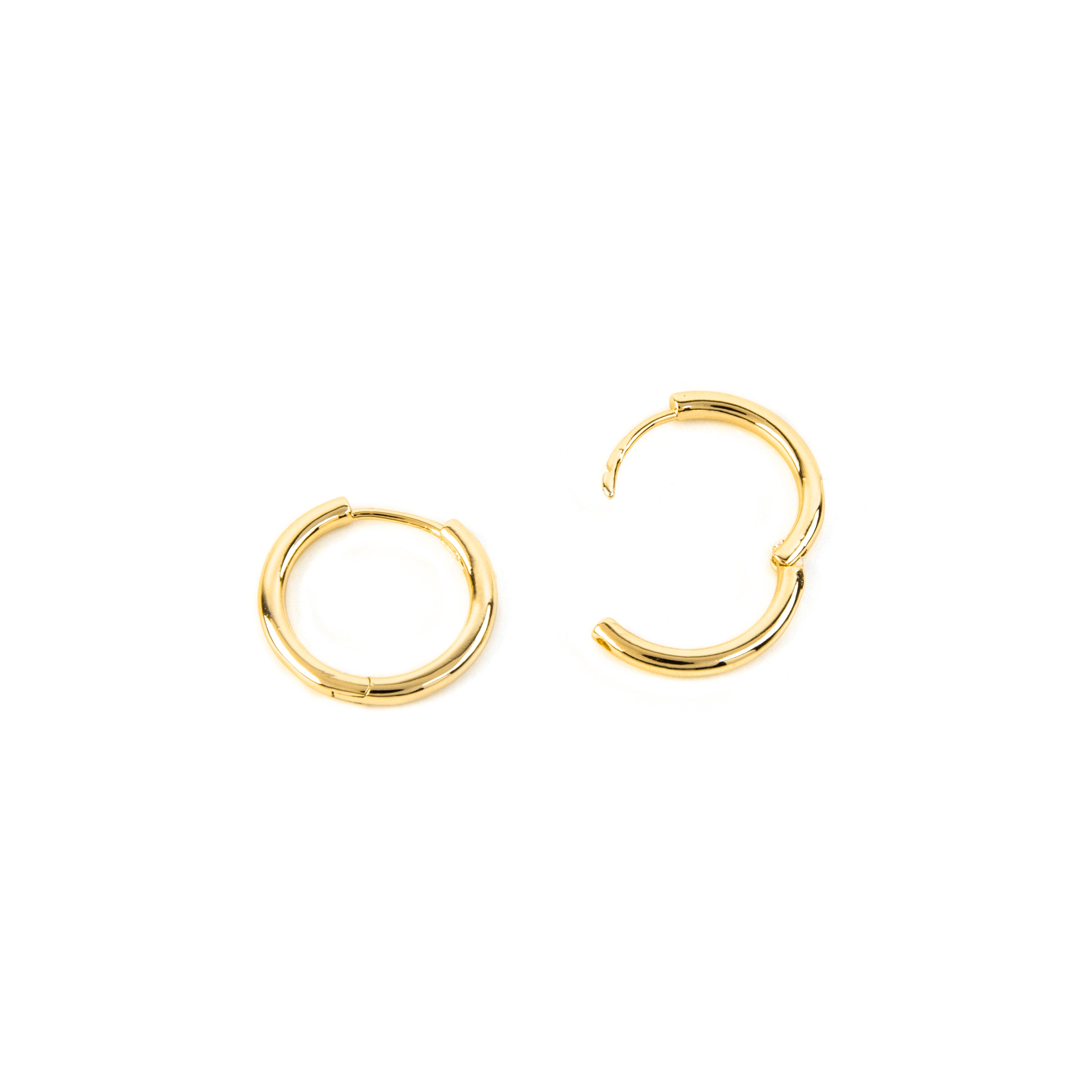 Brincos acabamento ouro 18k - Thibu