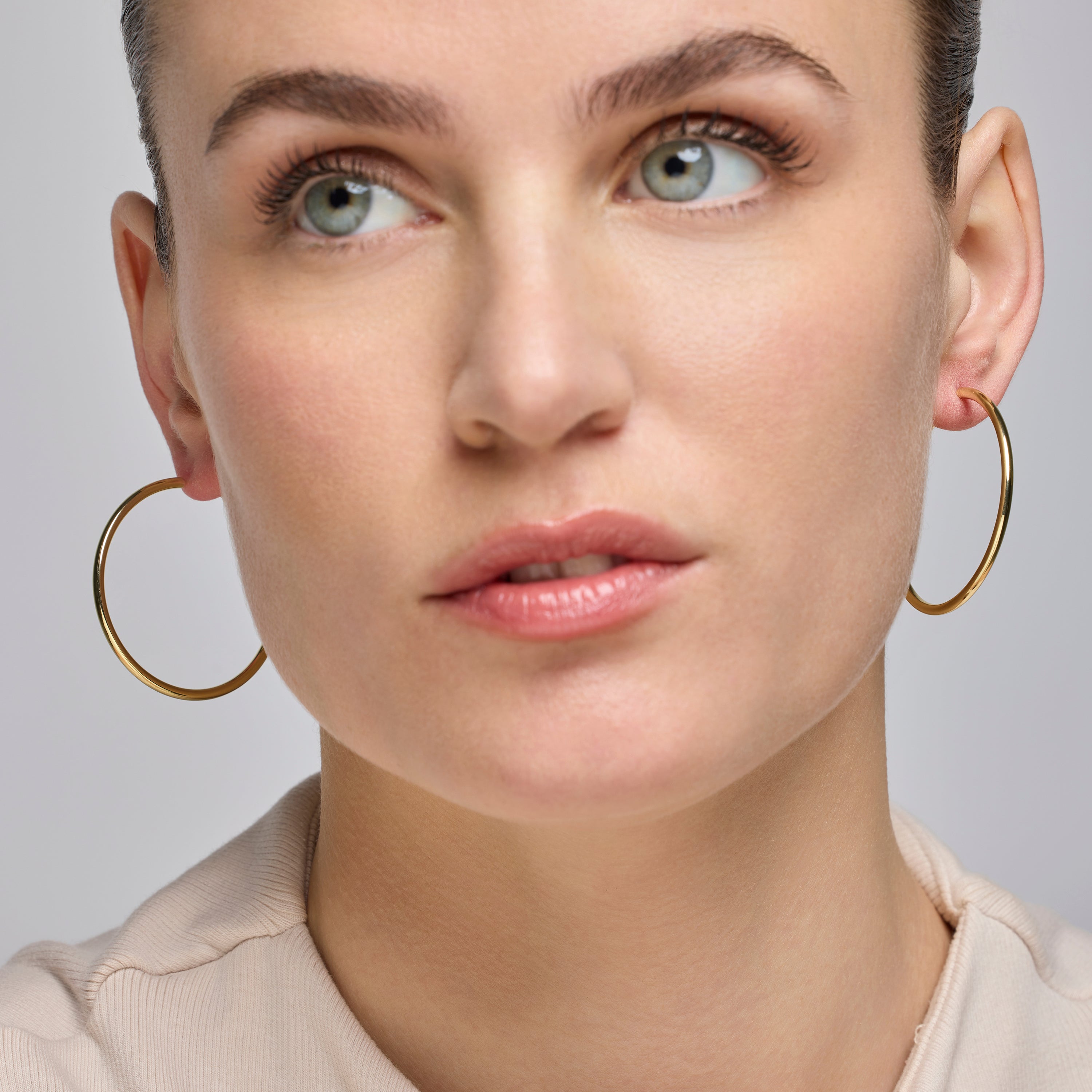 Brincos acabamento ouro 18k - Dierax