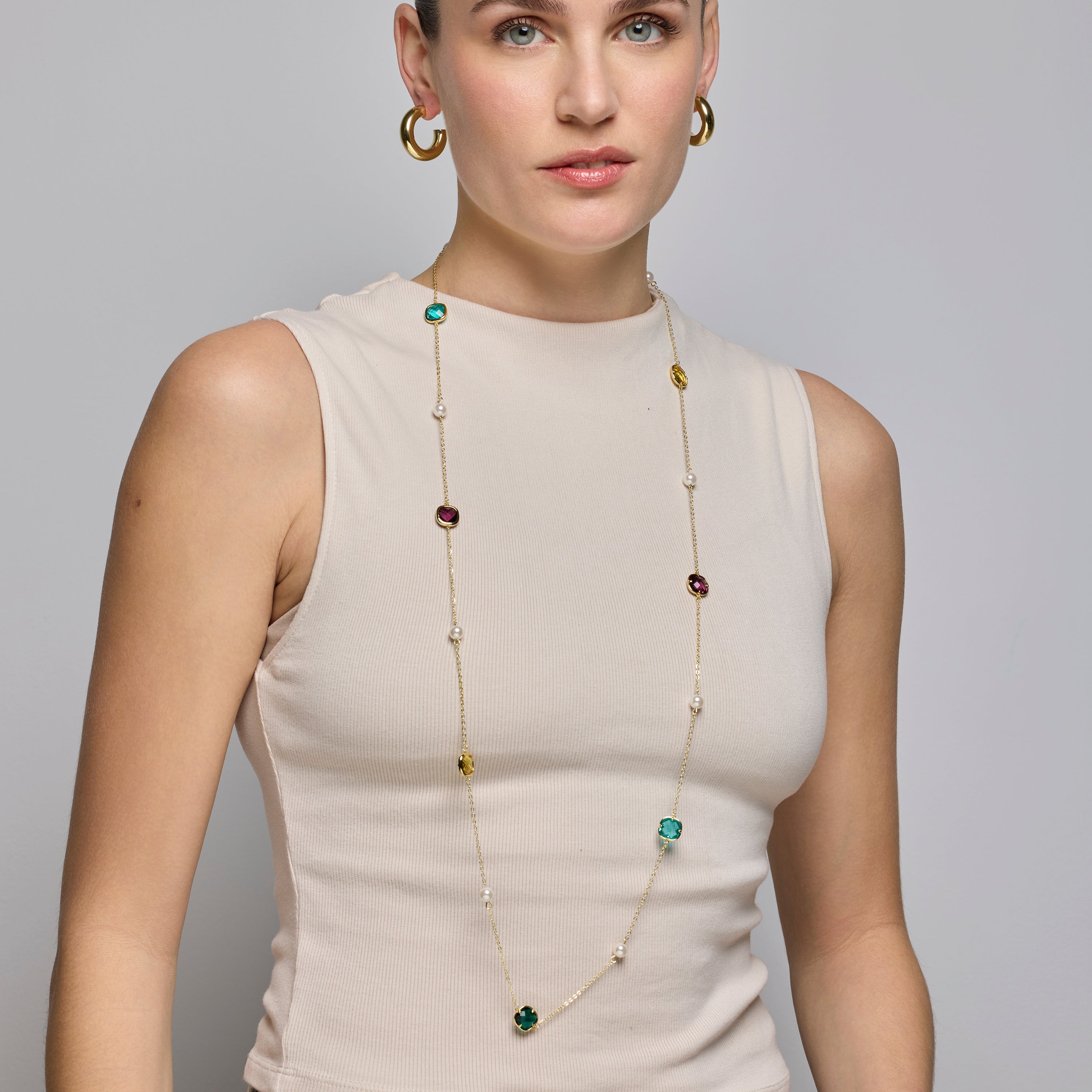 Brincos acabamento ouro 18k - Thea