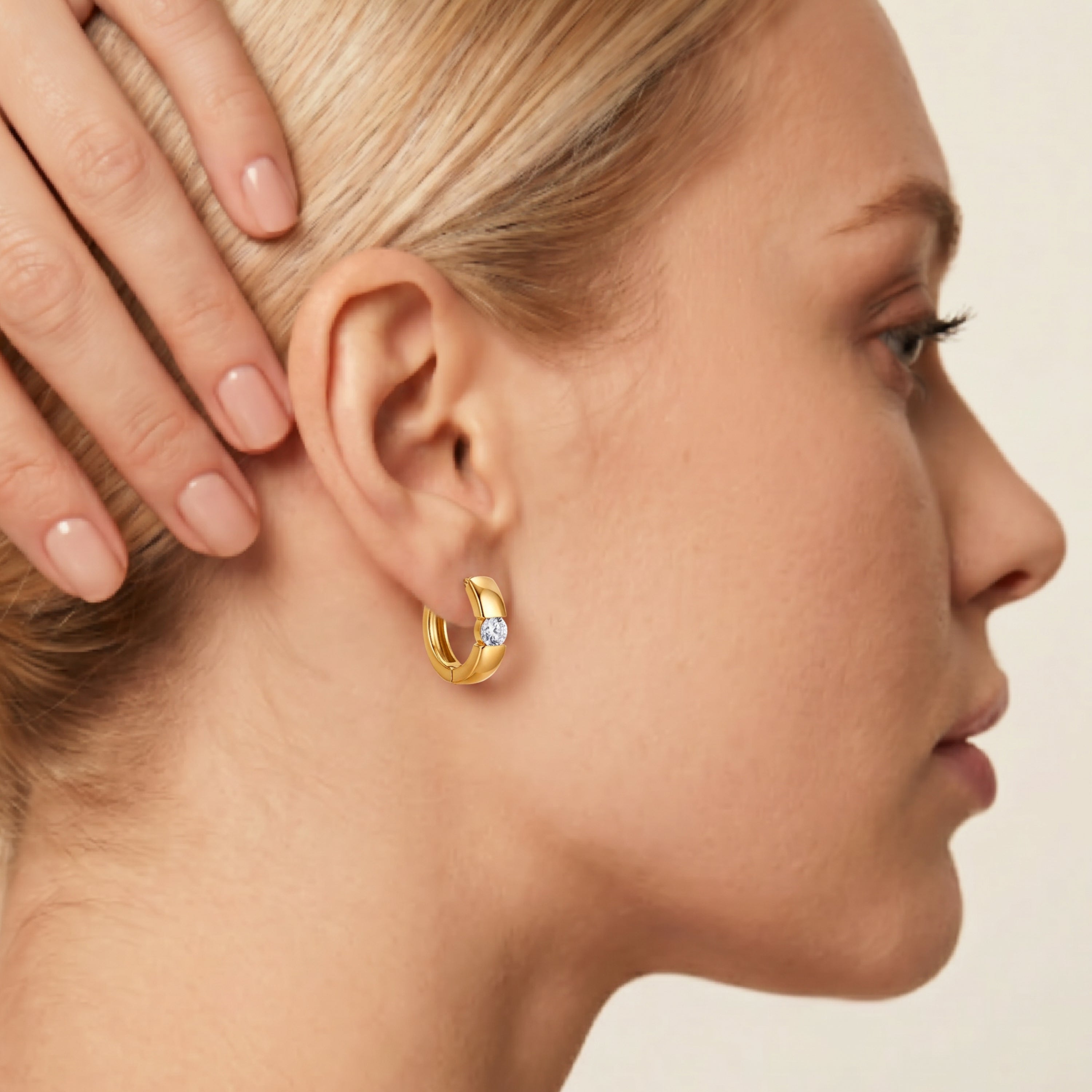 18k Yellow Gold Finish Sparkling Cubic Zirconia Earrings - Anrak