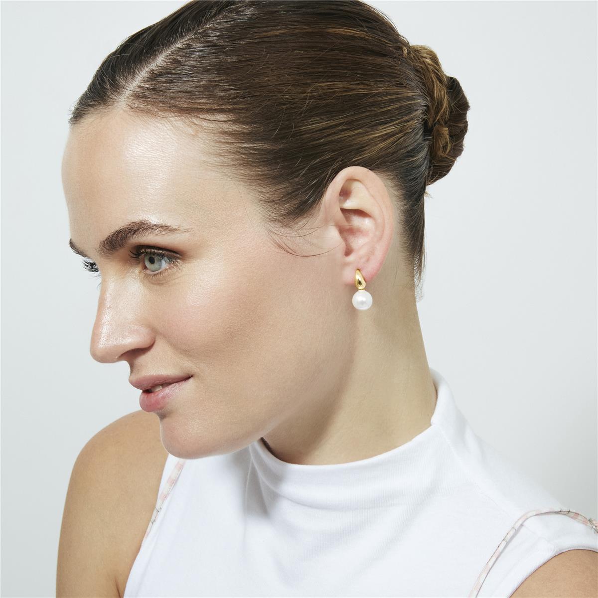 Pendientes de Perla Blanca acabado en oro amarillo de 18k - Rosmi