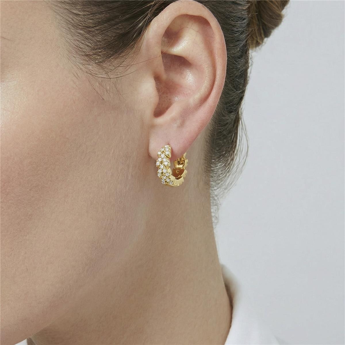 Orecchini con zirconi brillanti finitura in oro giallo 18k - Ireth