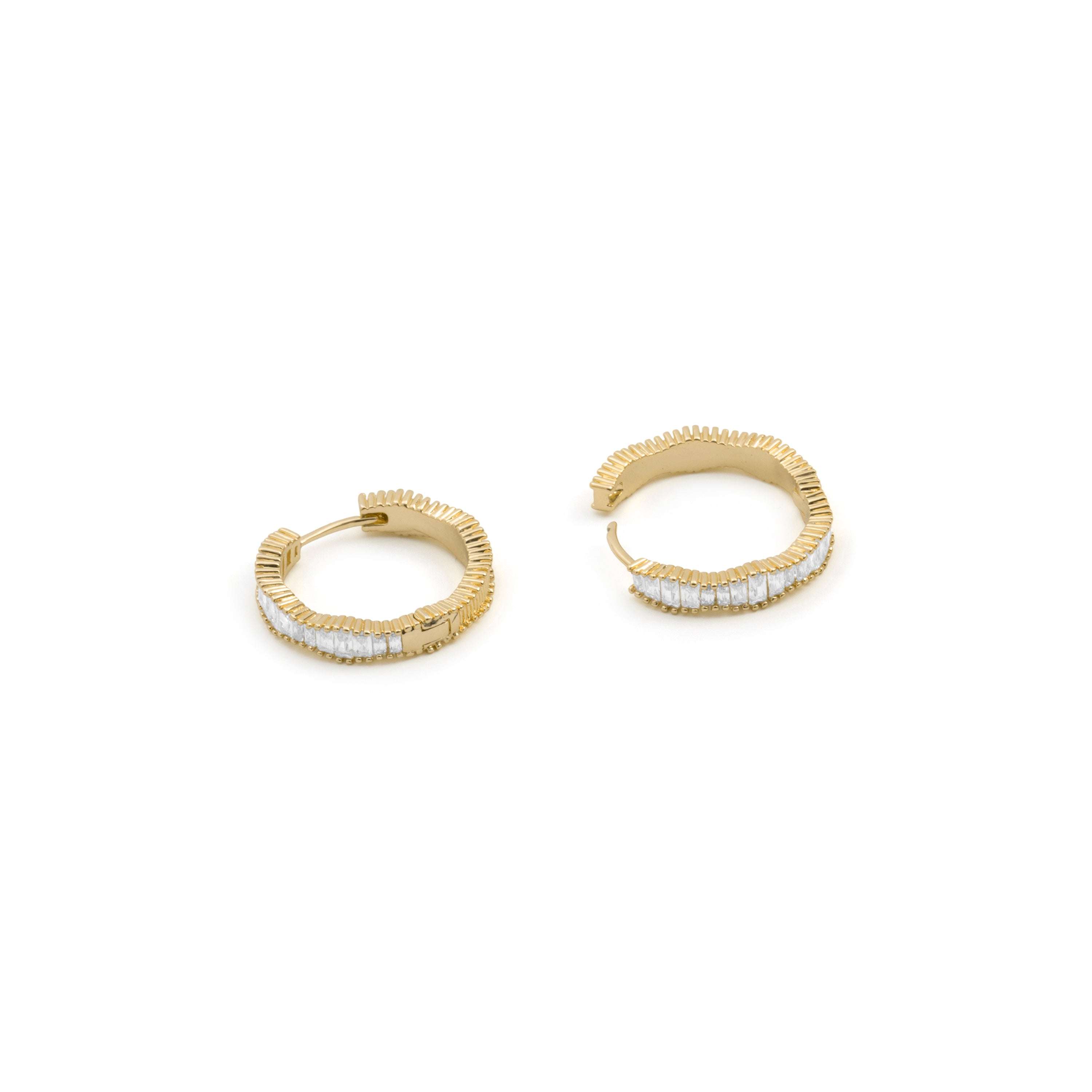 Brillanter Zirkonia-Ohrschmuck mit 18k Gelbgold-Finish - Sadim