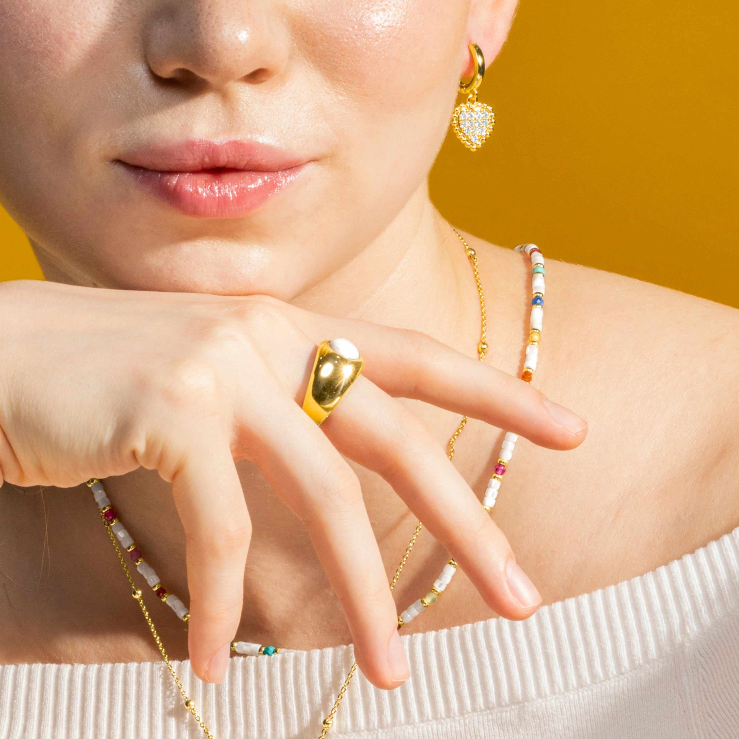 Ring mit weißer Perlmutt-Oberfläche, 18k Gold - Gaudark