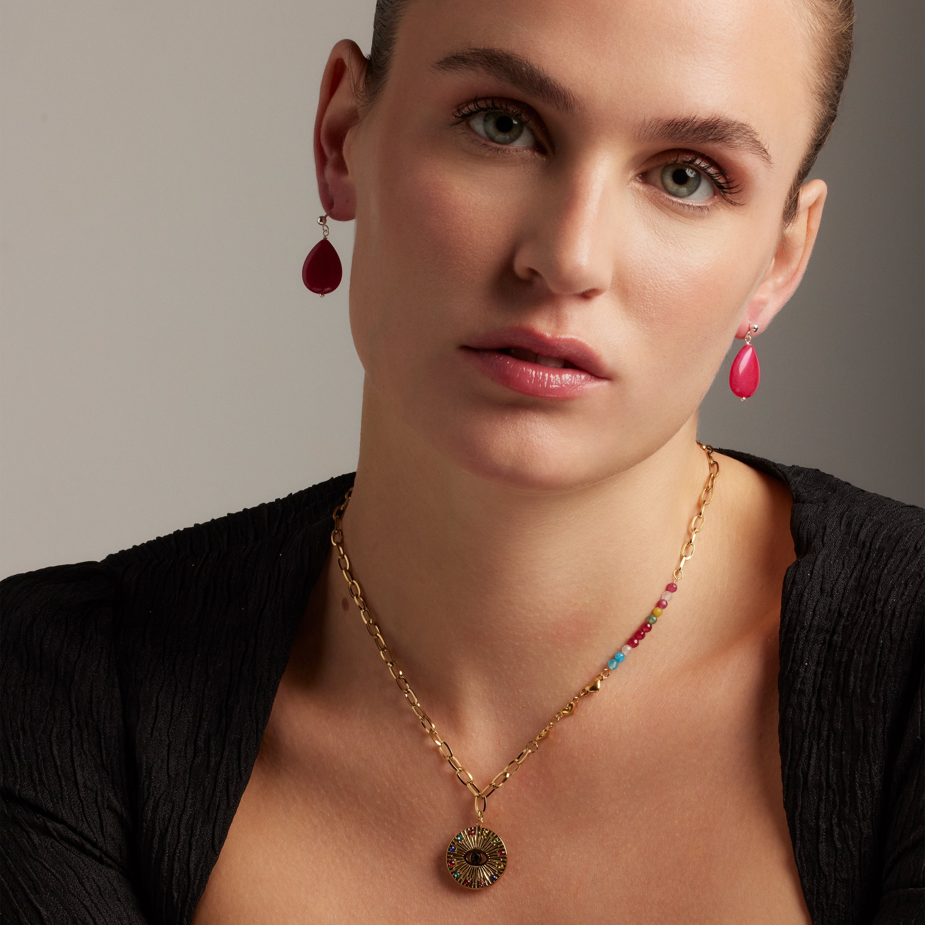 Collar de Cristal Multicolor acabado en oro amarillo 18K- Targey