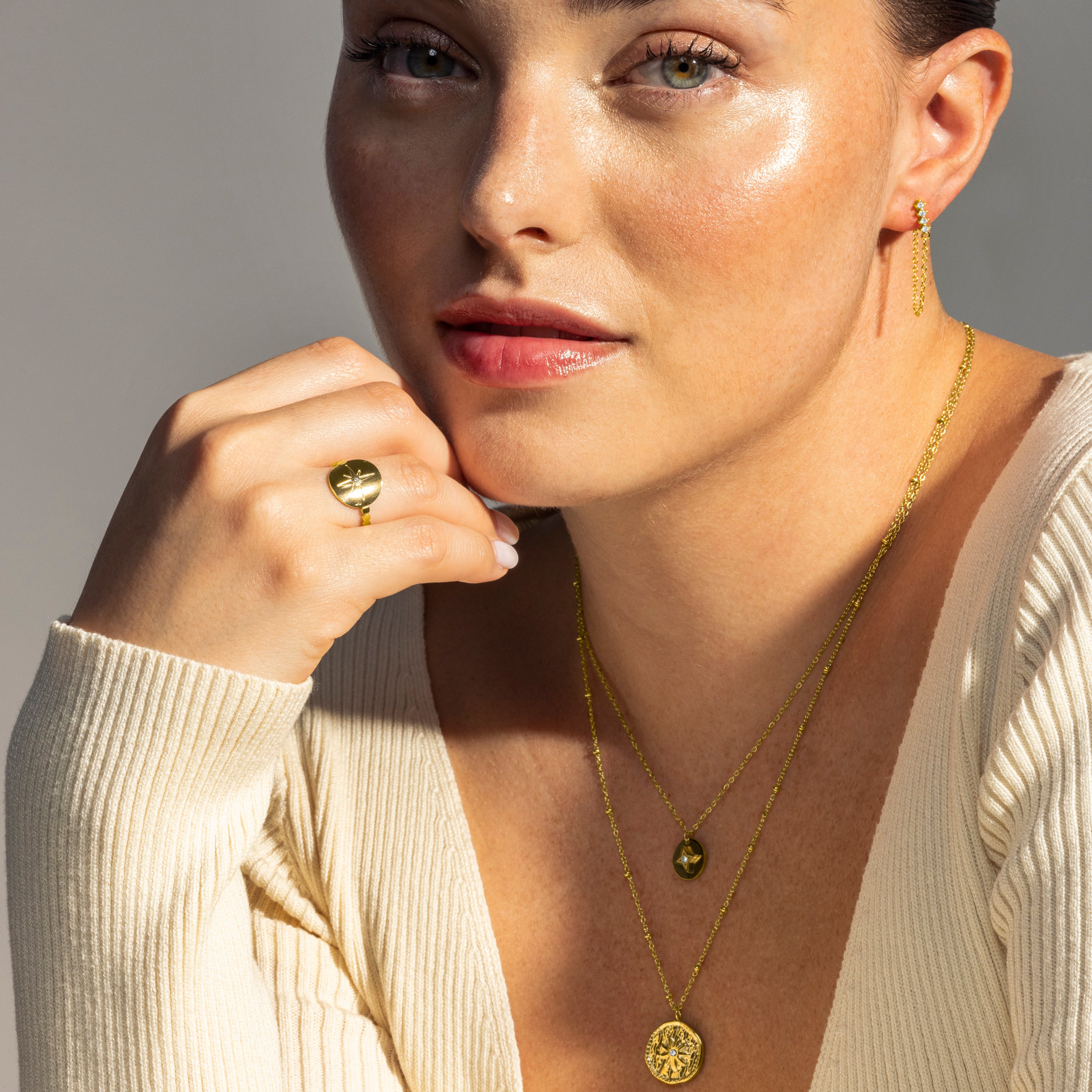 Colar de Zircónia Brilhante com acabamento em ouro amarelo 18K - Issy