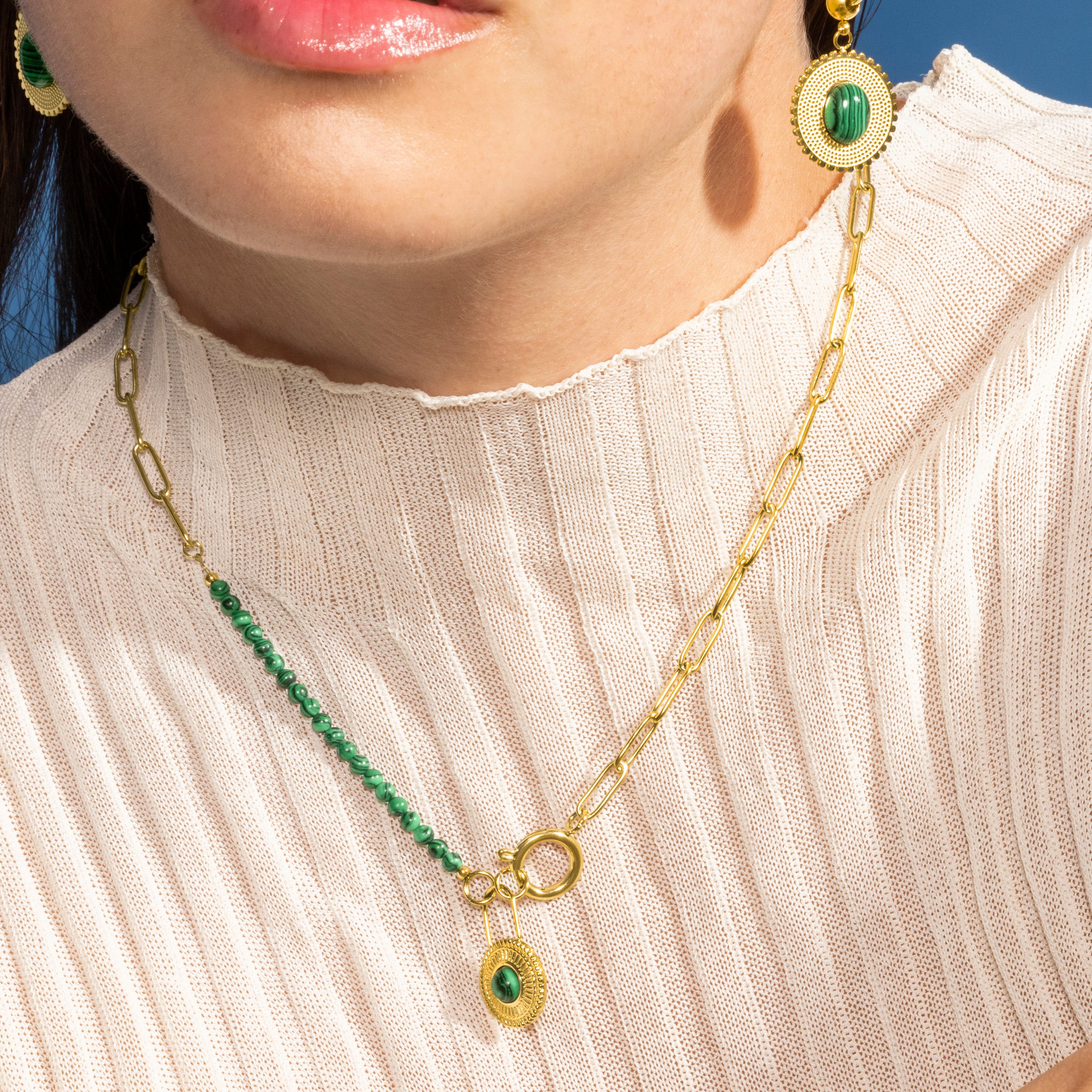 Colar de Malaquita com acabamento em ouro amarelo 18K - Mossir
