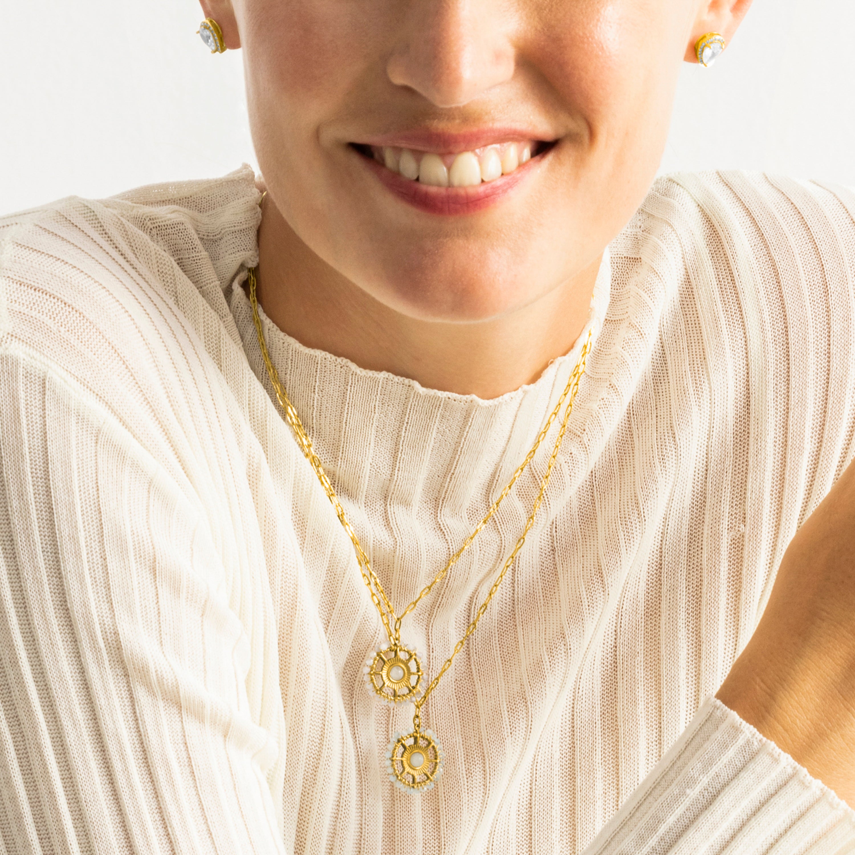 Colar com Zircónia Brilhante acabamento ouro 18k - Yakde