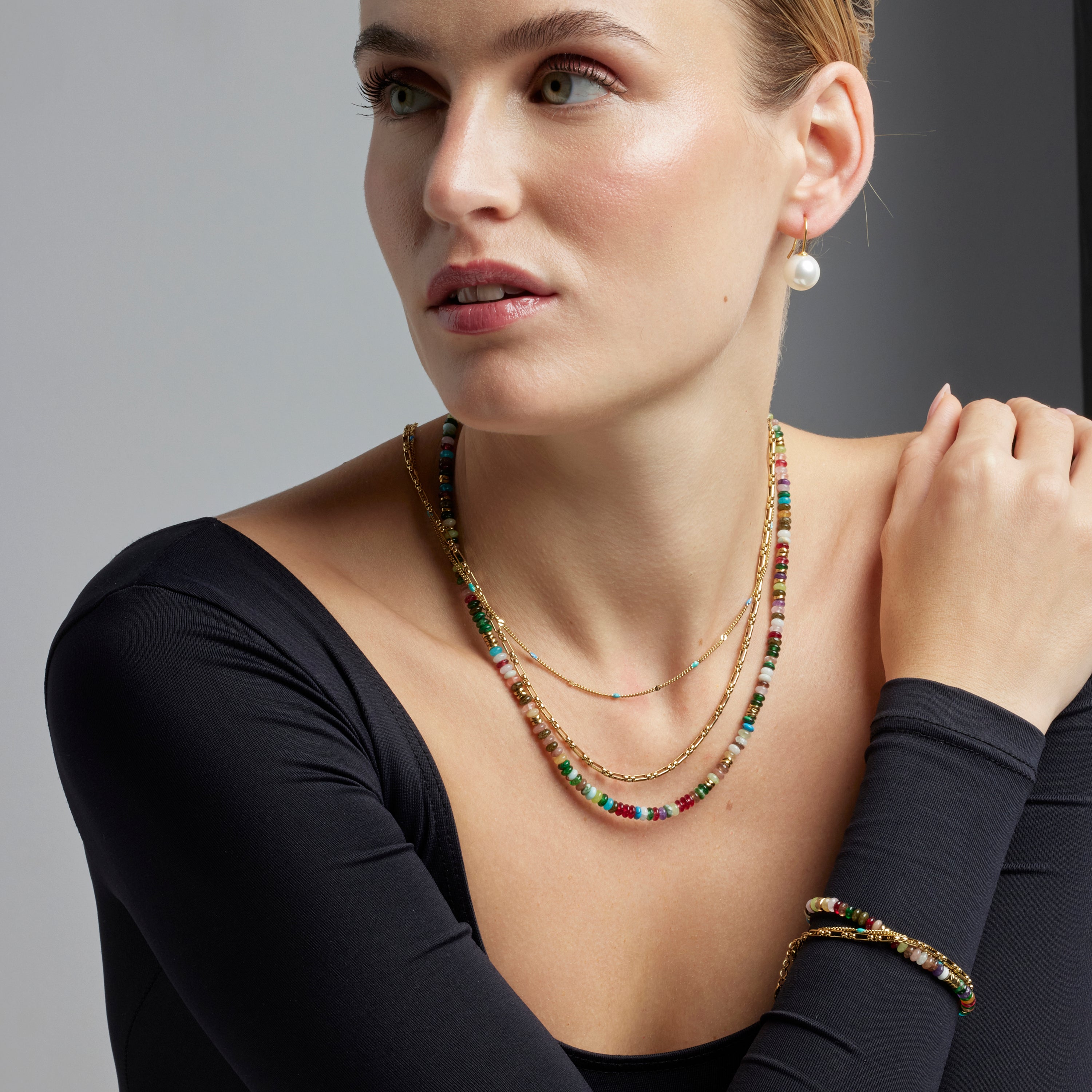 Halskette mit mehrfarbigem Kristall, 18k Goldfinish - Issne