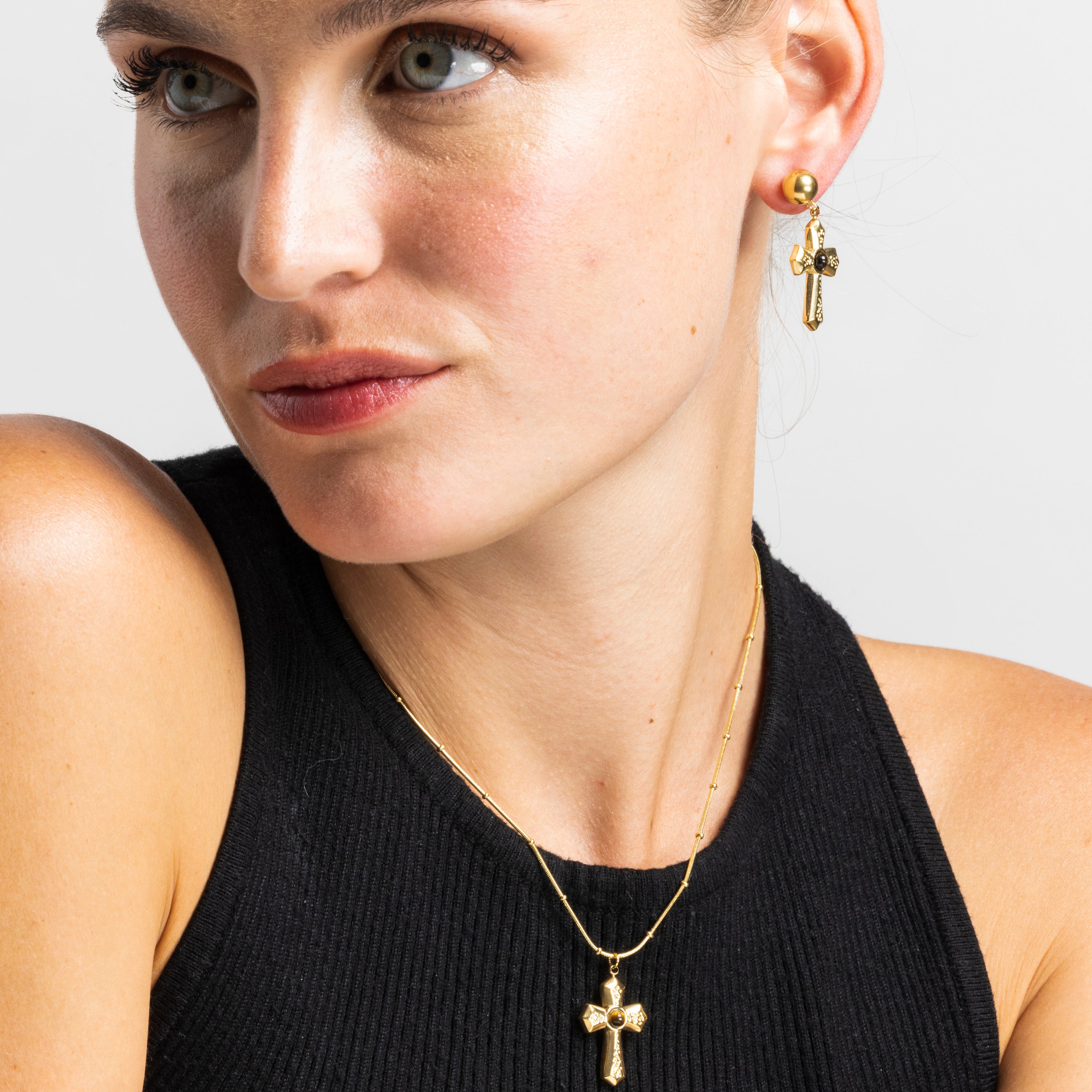 Colar com Olho de Tigre acabamento em ouro 18k - Anleh