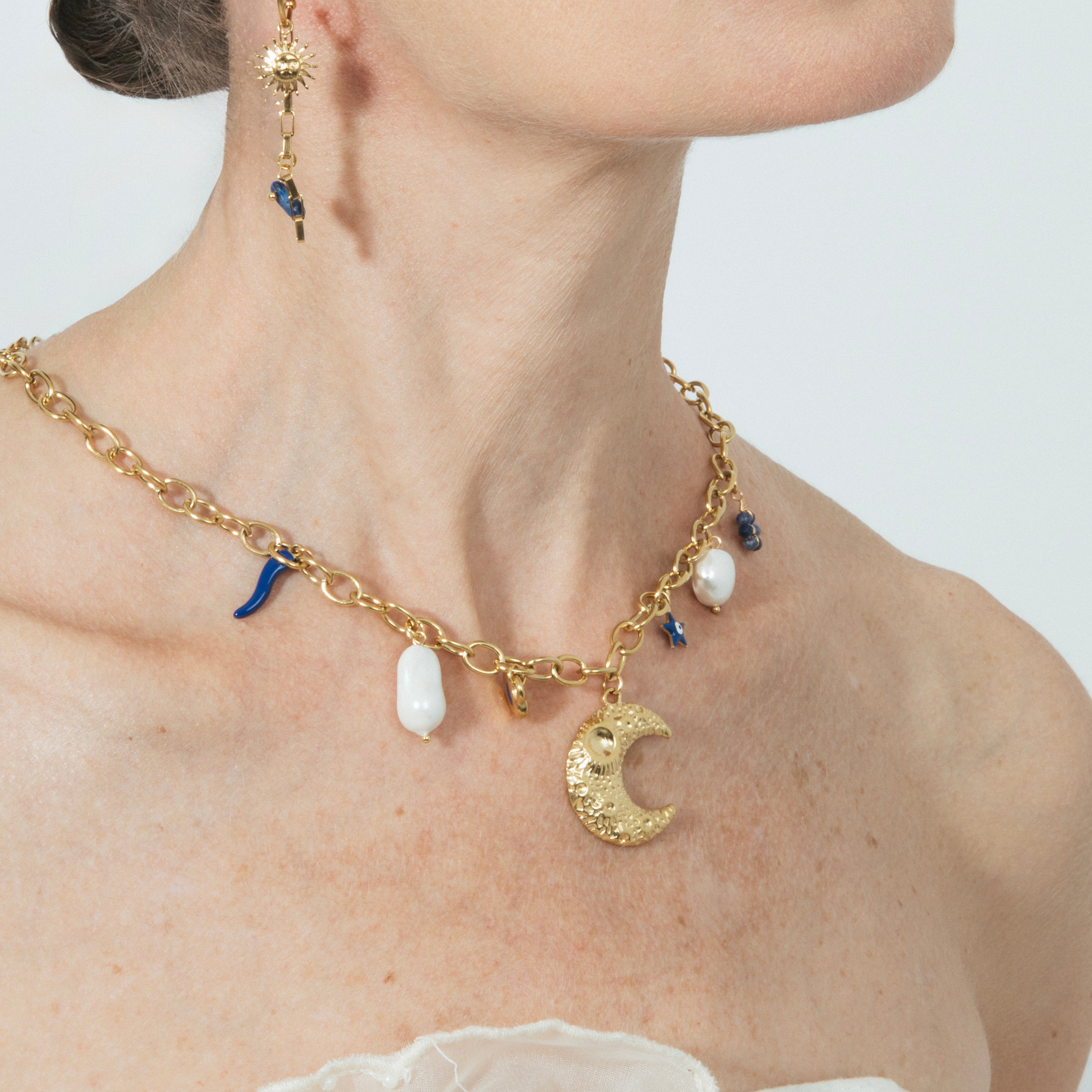 Blue Lacquered Necklace finished in 18k yellow gold - Lynou