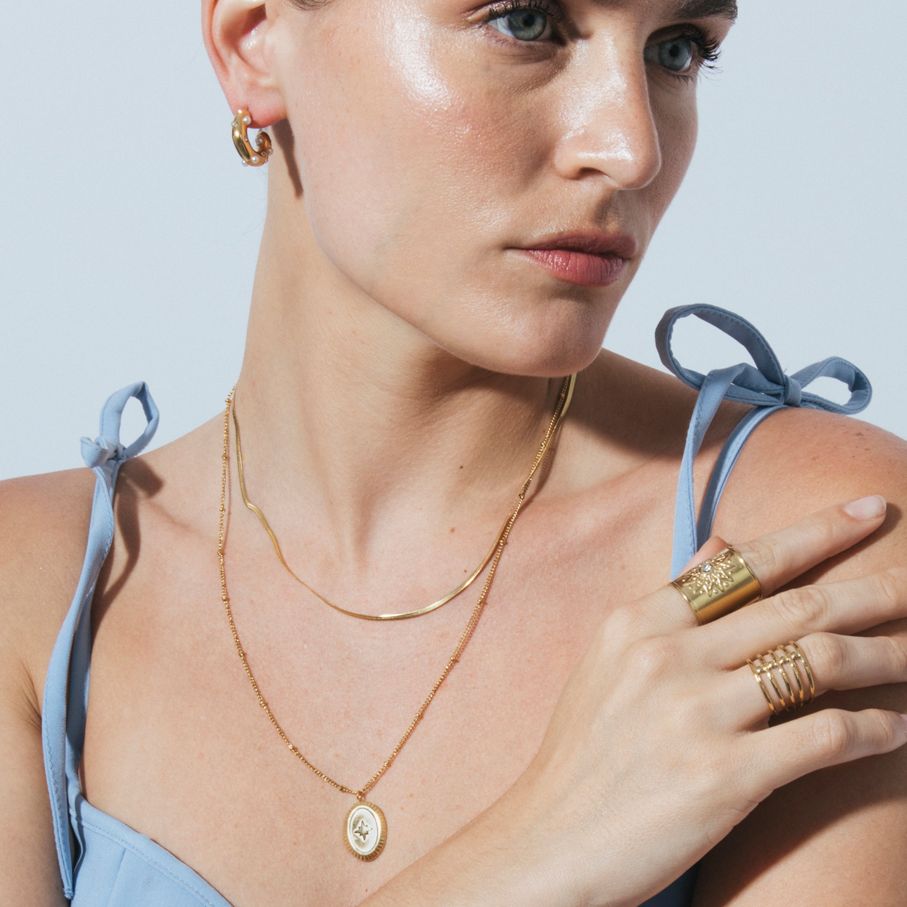 Bright Zirconia Necklace finished in 18k yellow gold - Laiwan