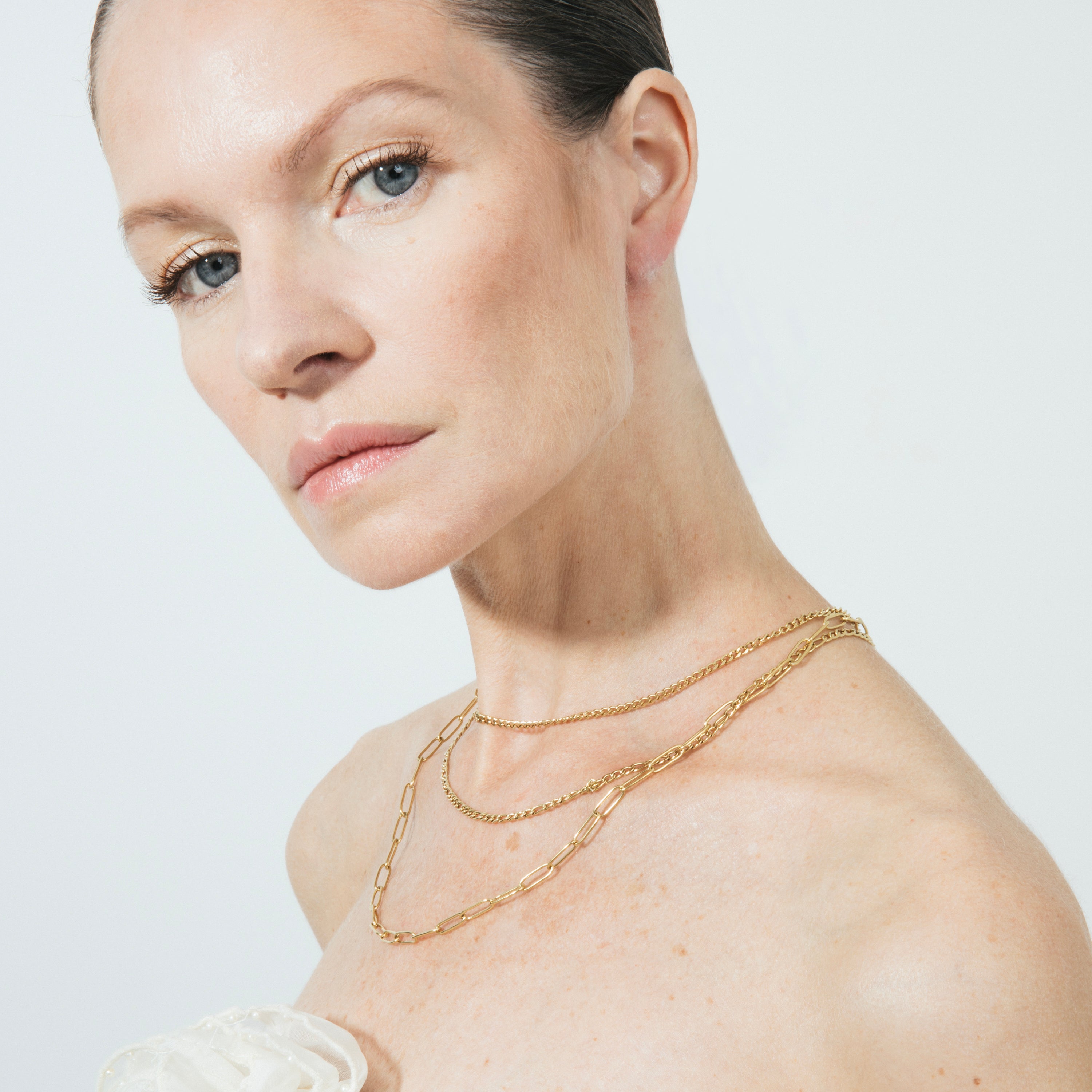 Collar acabado en oro amarillo 18k - Korvia