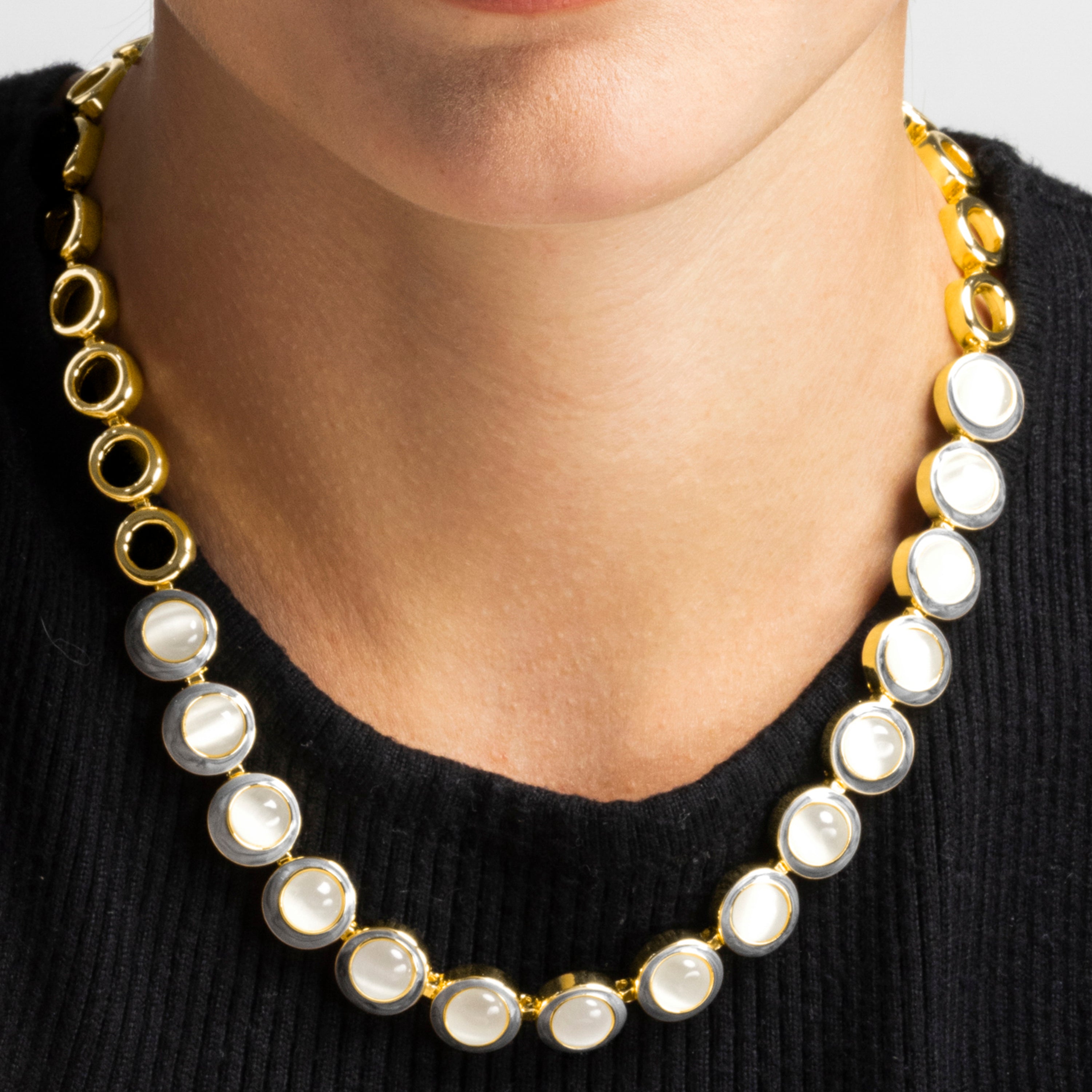 Collar con Ojo de Gato acabado oro 18k - Nawil