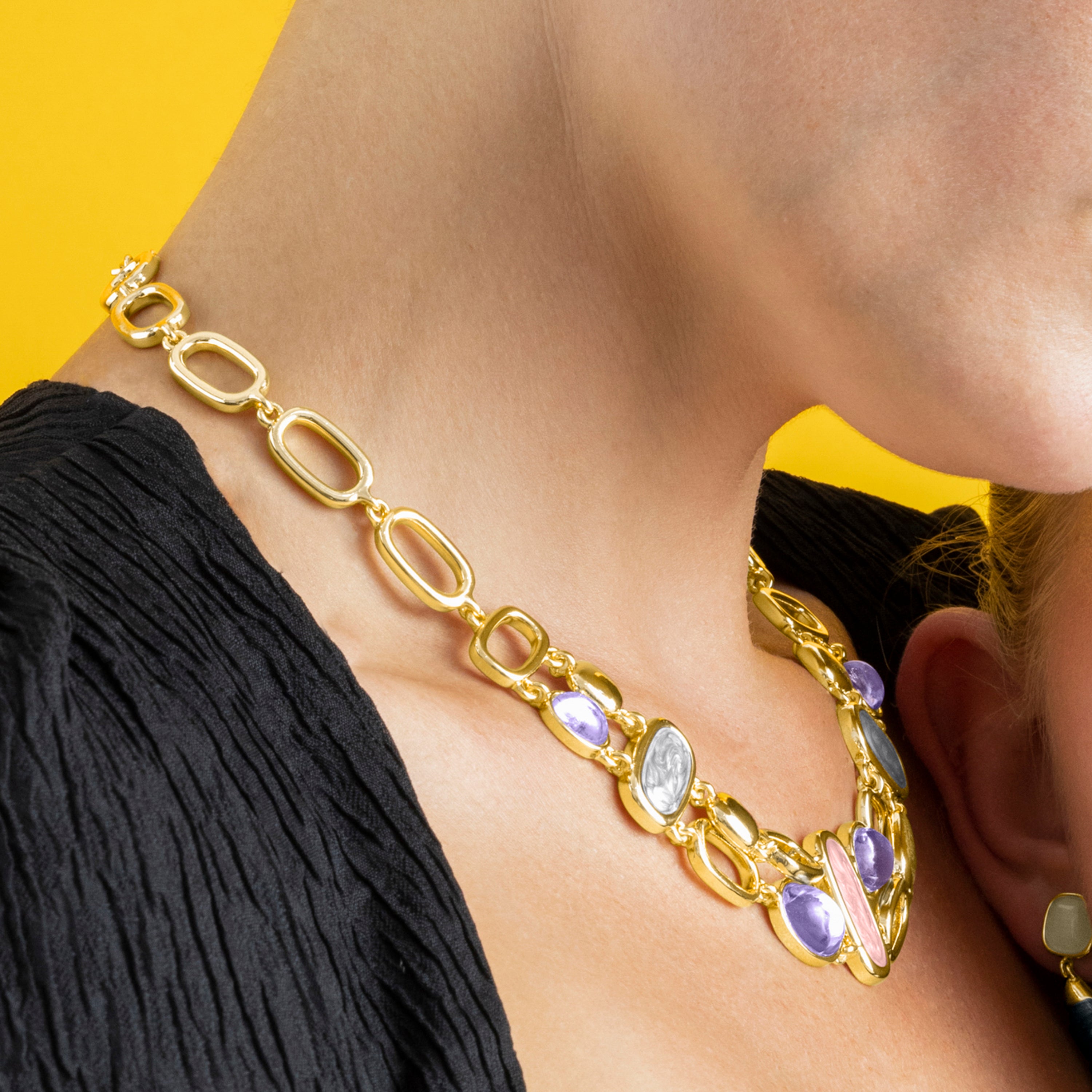 Halskette mit mehrfarbigem Lack in 18k Gold - Laido
