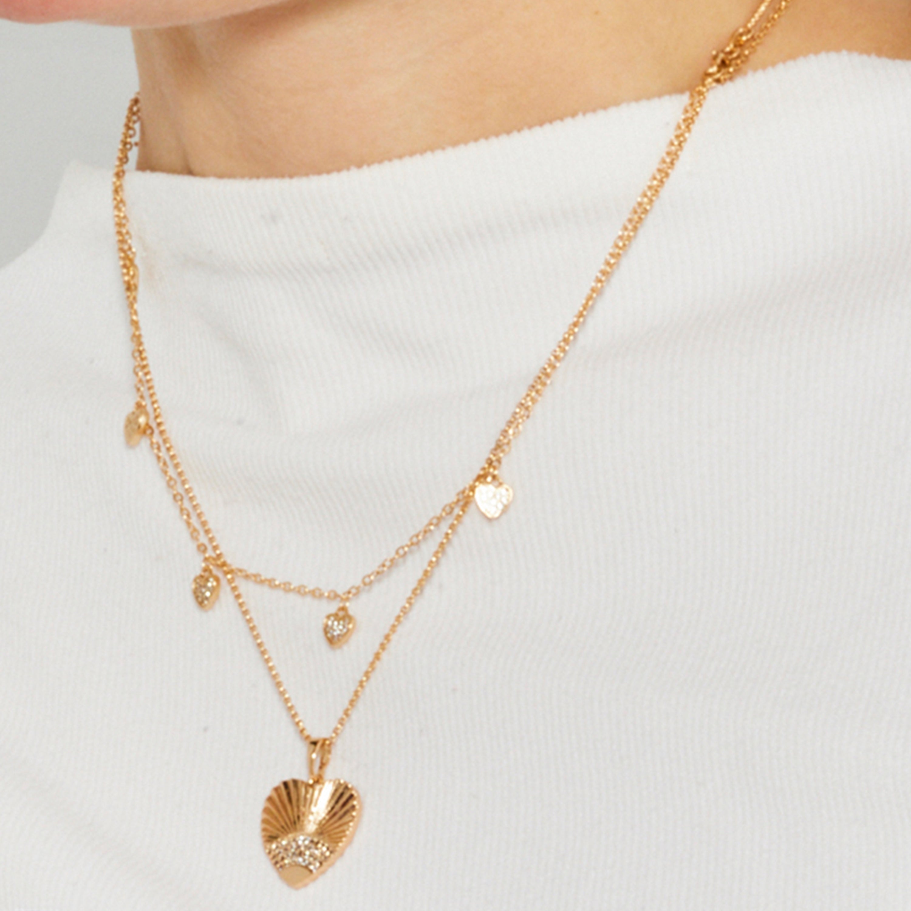 Necklace with Brilliant Zirconia finished in 18k gold - Emmu