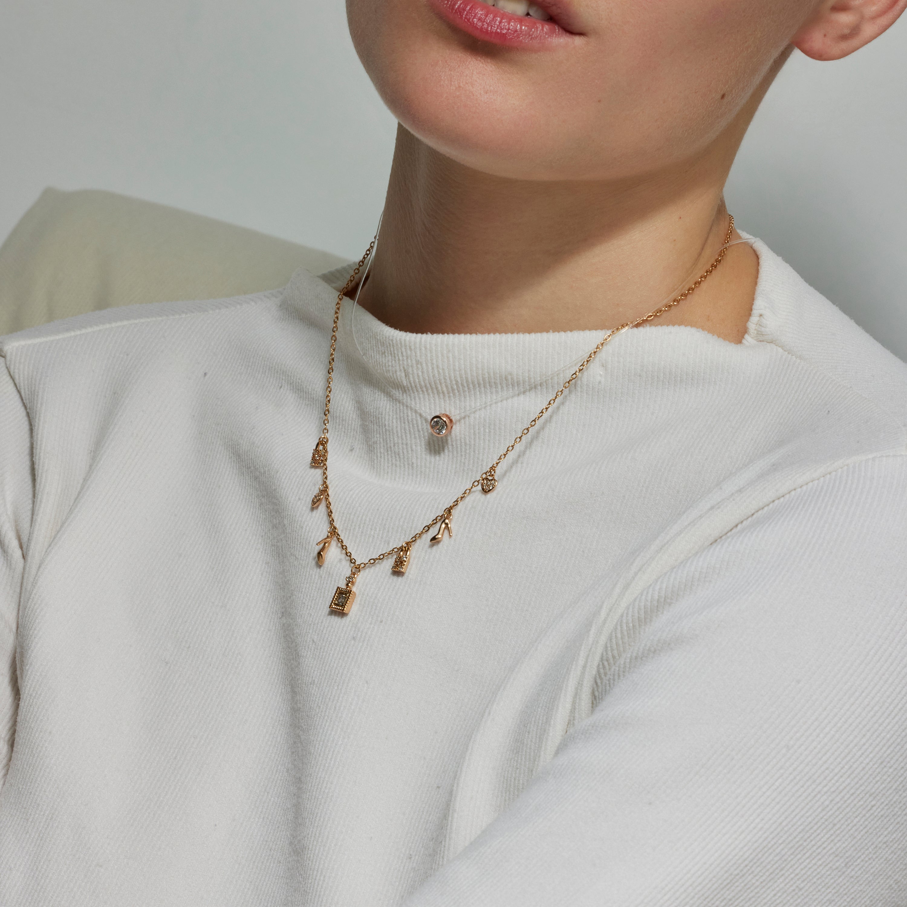 Collar with Brilliant Zirconia gold finish 18k - Hifast