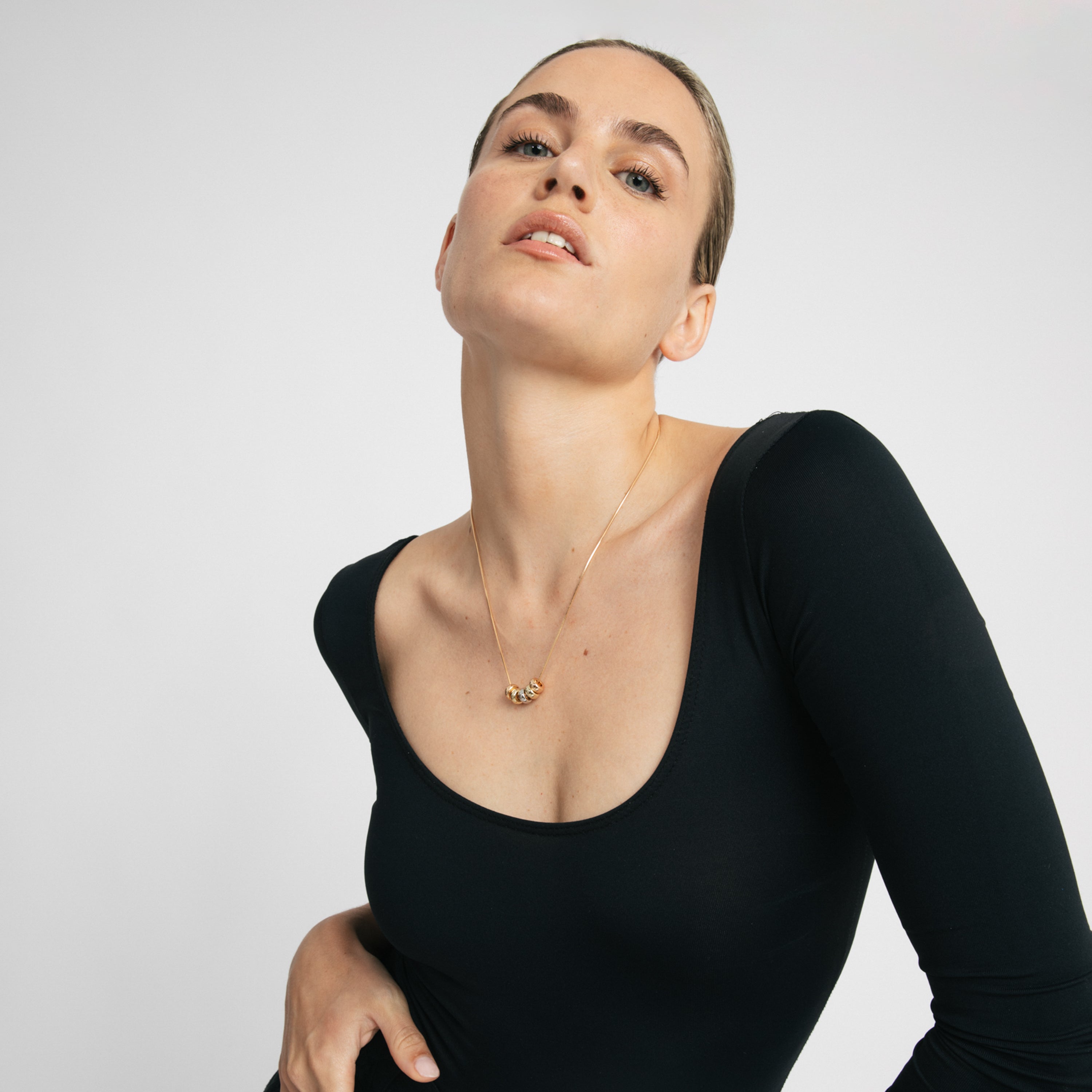 Colar acabado em ouro amarelo de 18k - Tothai