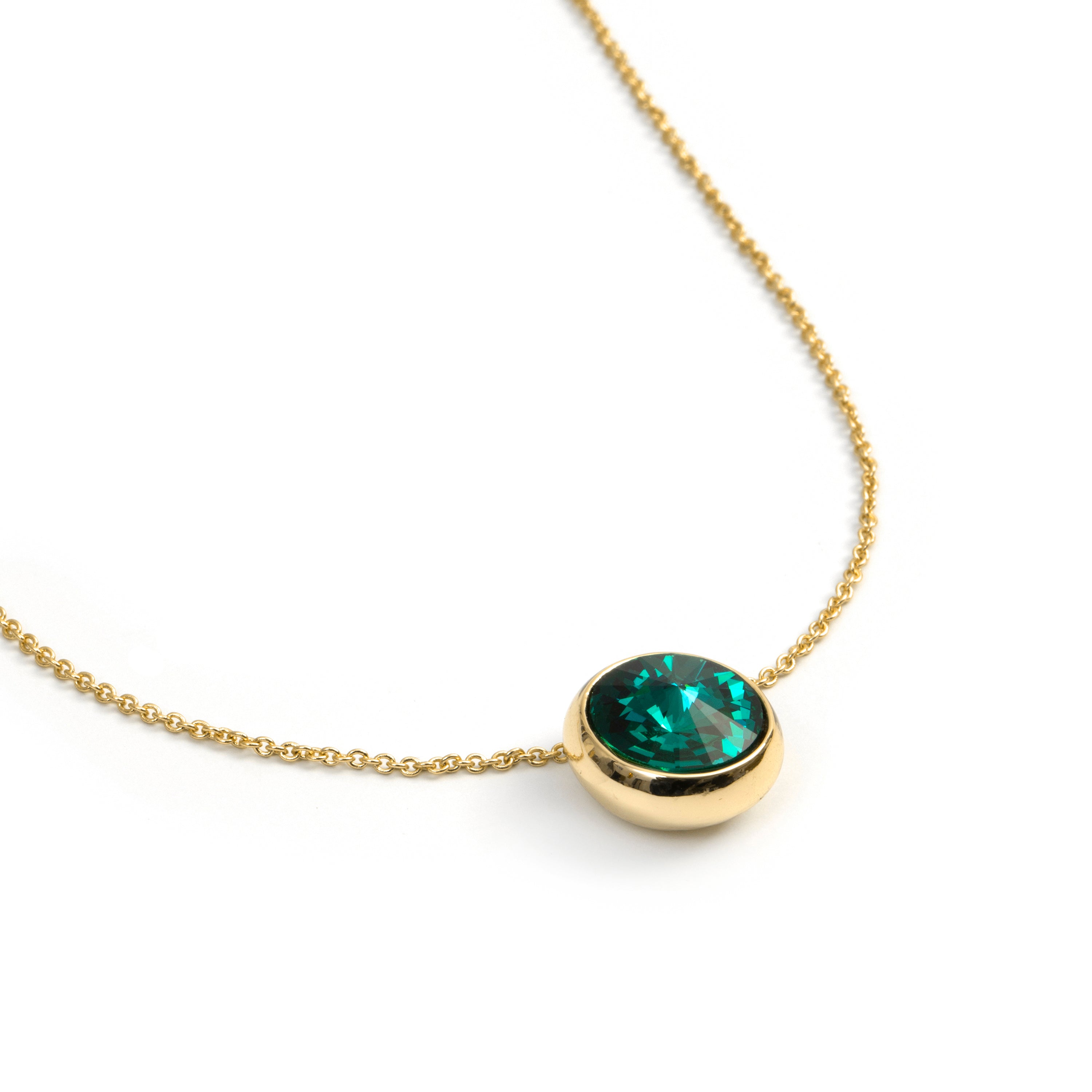 Green Crystal Necklace finished in 18k Yellow Gold - Ness
