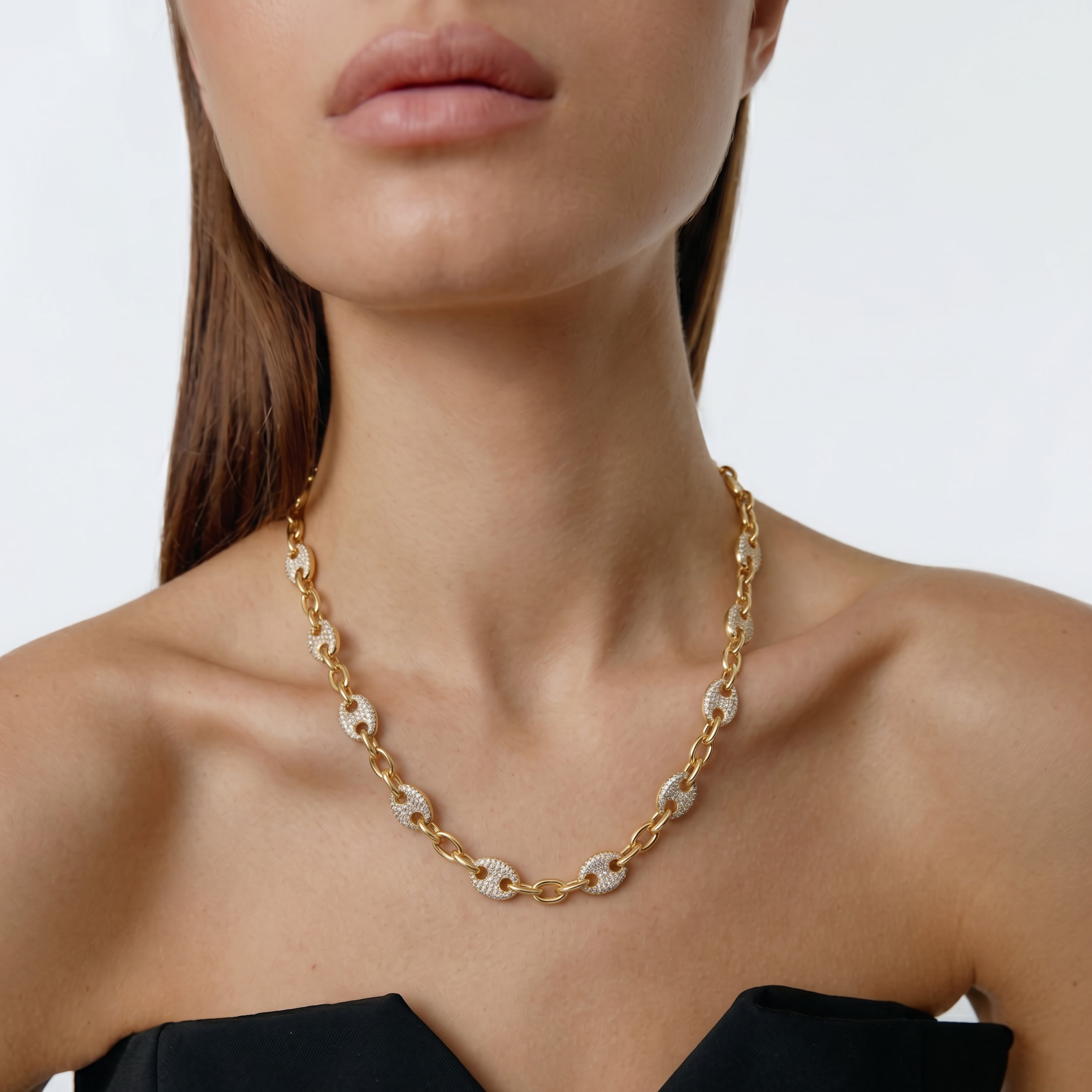 Lilen Collar with 18k Yellow Gold Finish - Lilen WHITE