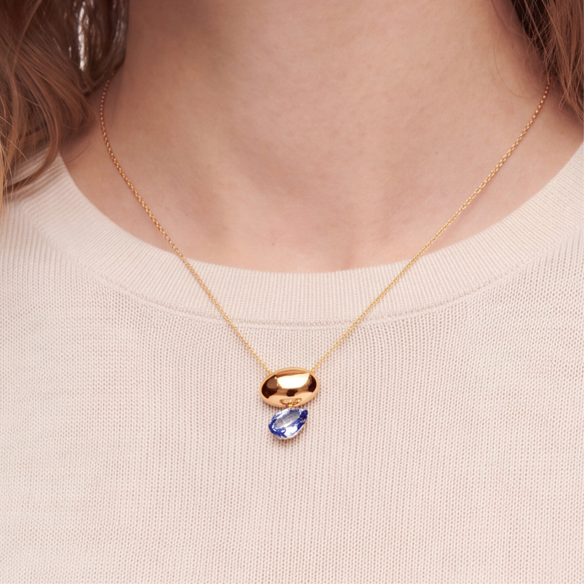 Collier en cristal bleu finition or jaune 18 carats - Meis