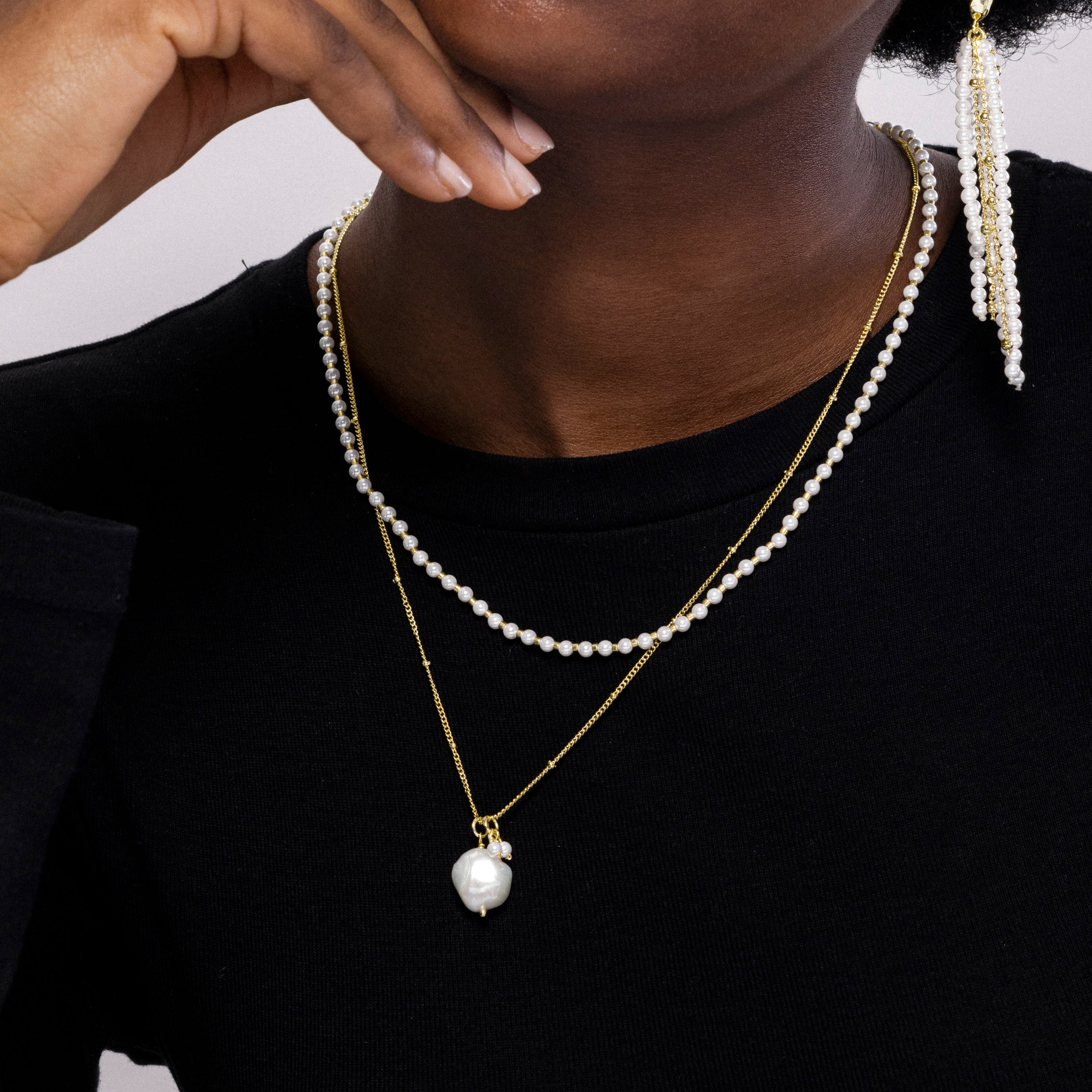 Colar de Perla Blanca acabado em ouro amarelo 18K - Subri