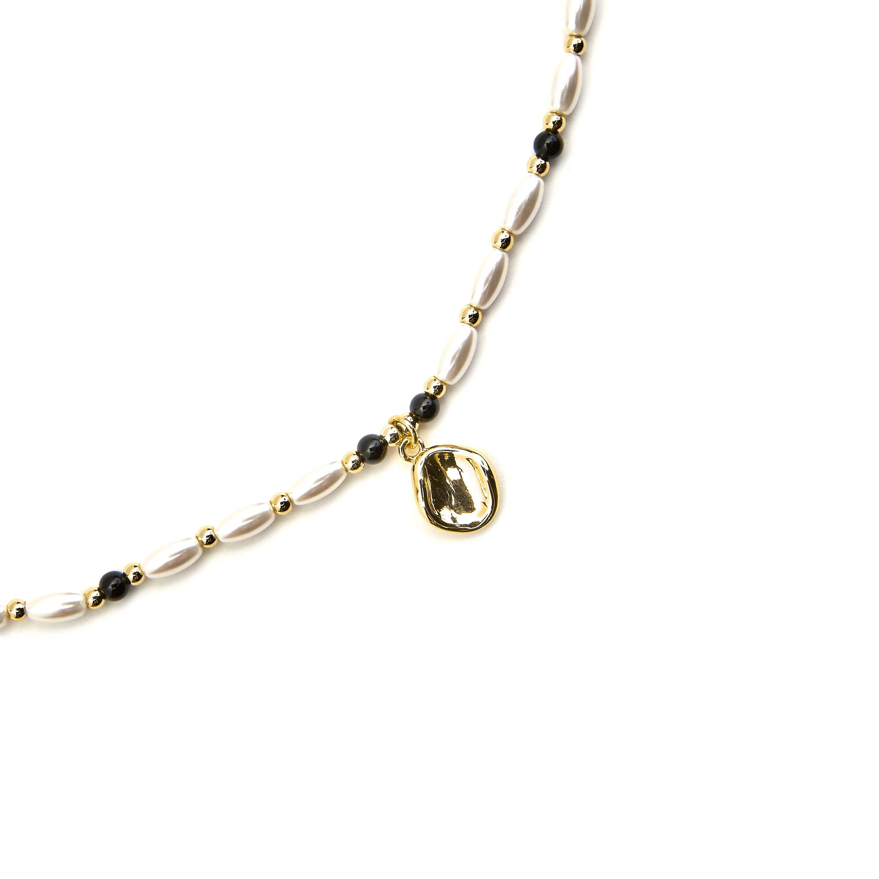 Collier avec Perle Blanche finition or 18k - Zizi