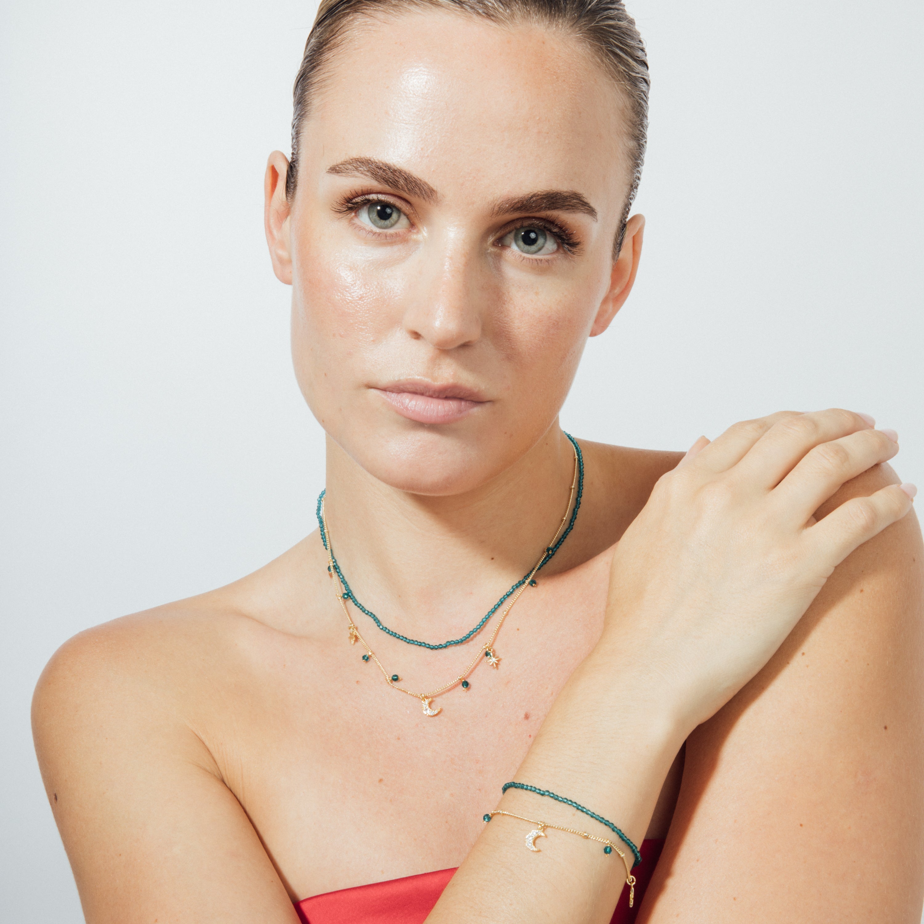 Green Crystal Necklace finished in 18k yellow gold - Ayora