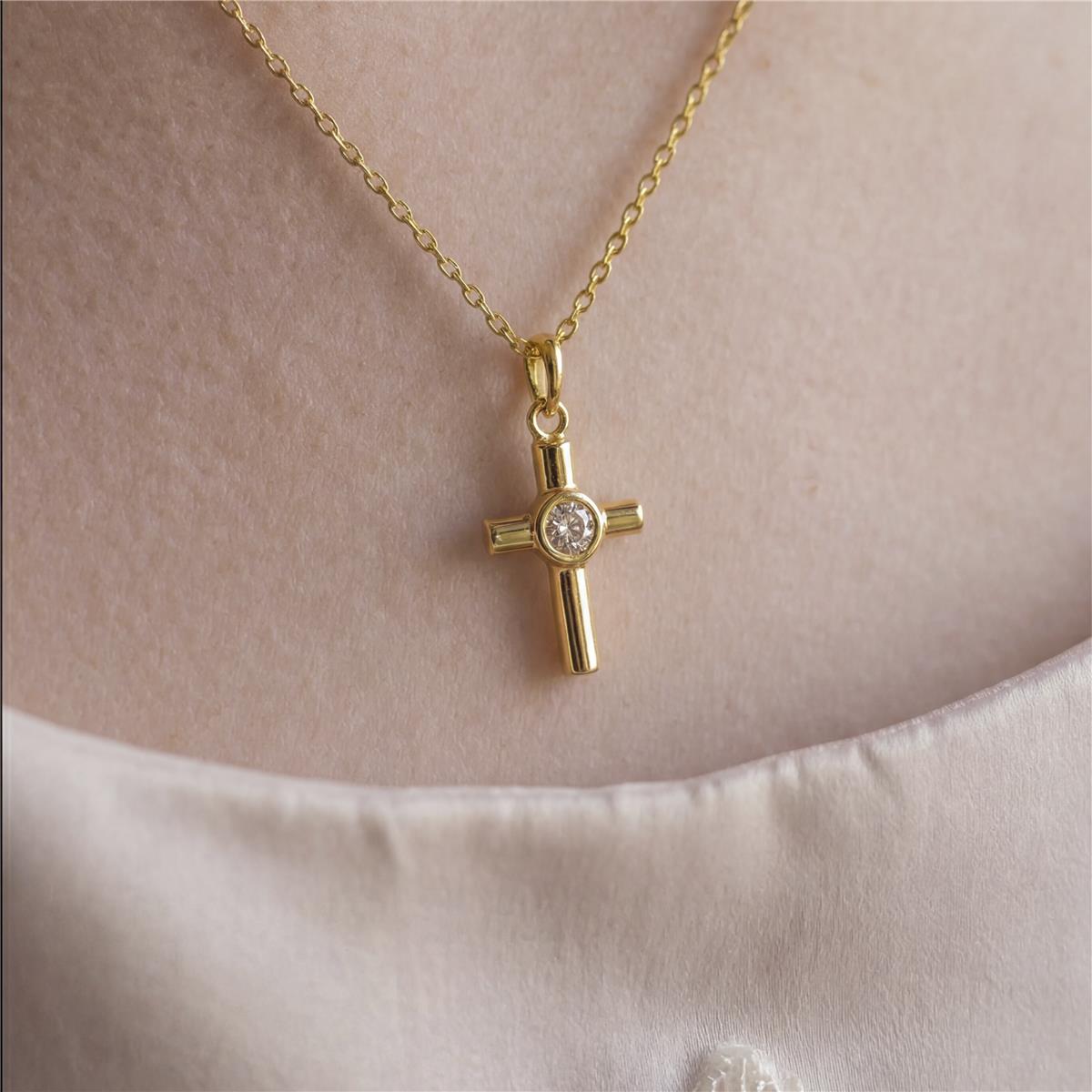 Bright Zircon Necklace with 18k Yellow Gold Finish - Lanka