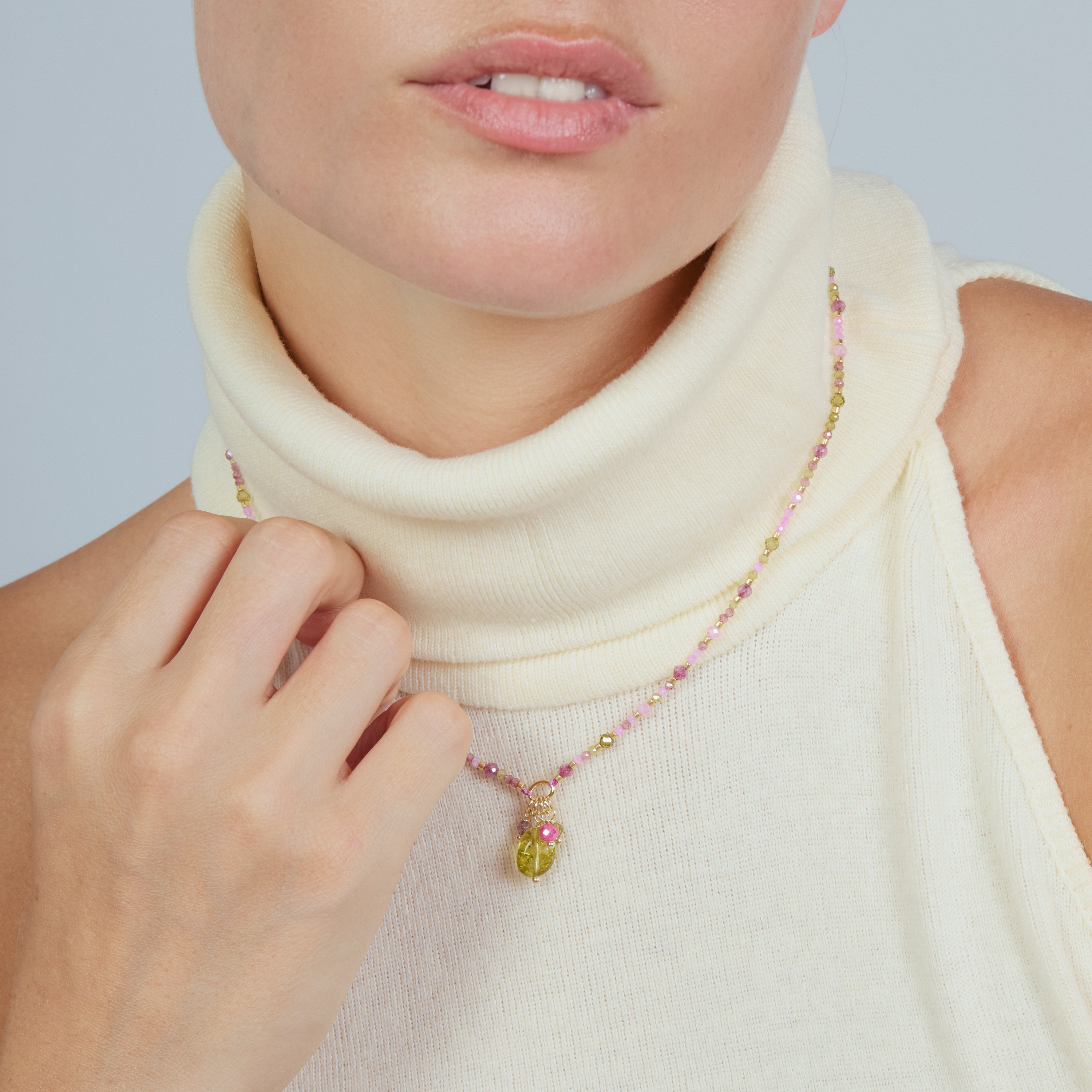 Collar de Cristal Morado acabado en oro amarillo de 18k - Jaros